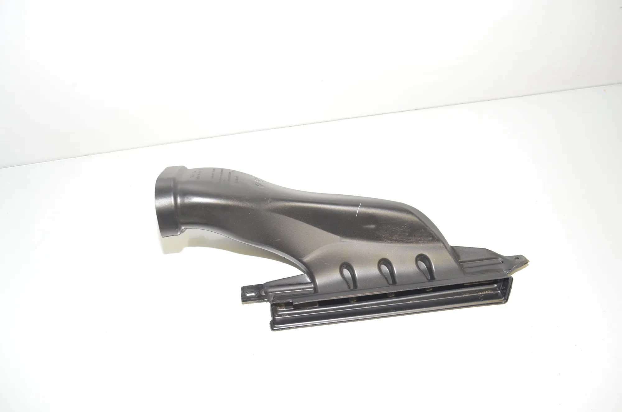 Interior Air Duct Channel – OEM 1083389-00-E · TESLA MODEL 3 (2018 - -) EV 2021 – 3