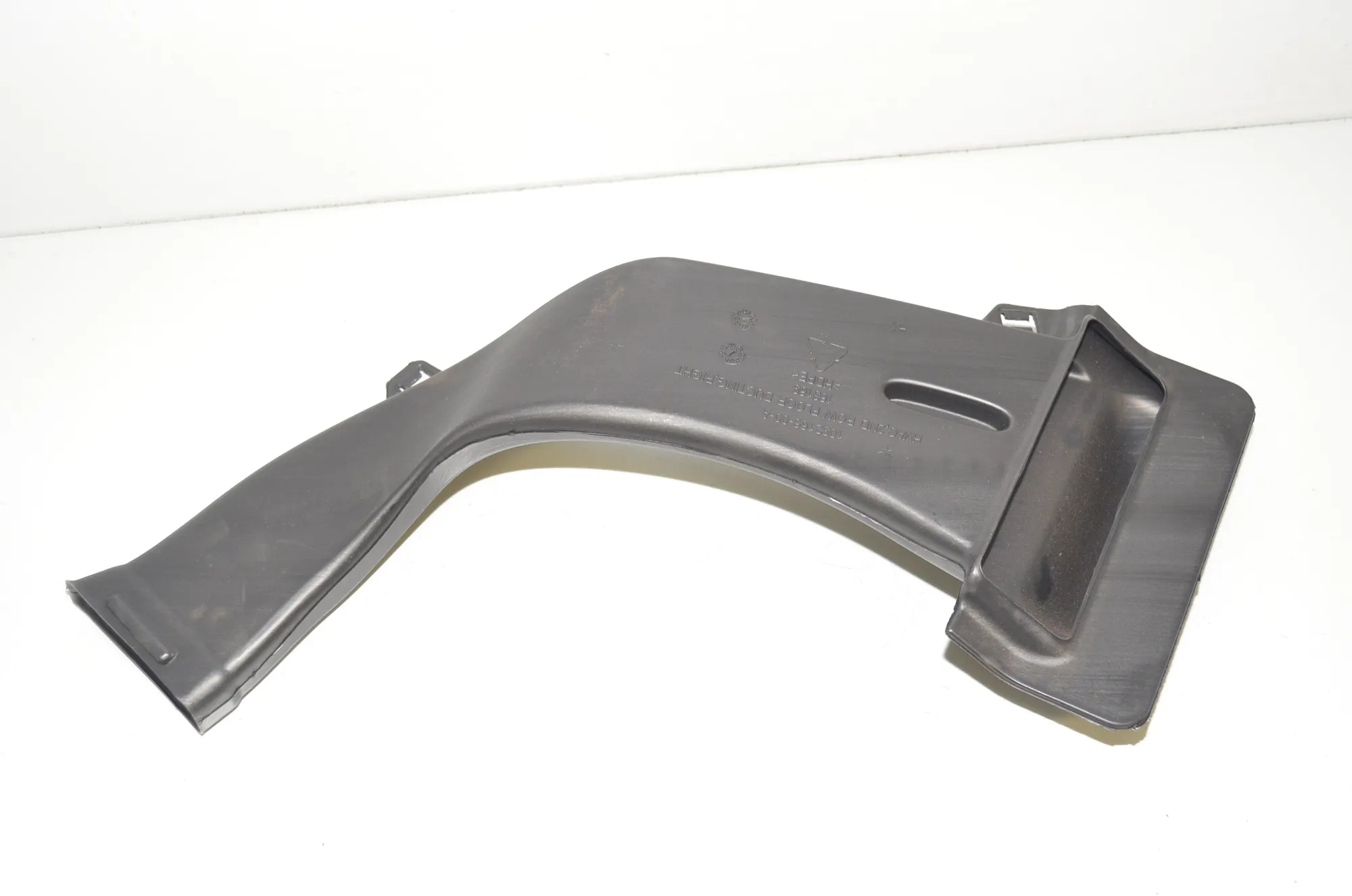 Interior Air Duct Channel – OEM 1092166-00-A · TESLA MODEL 3 (2018 - -) EV 2021 – 2
