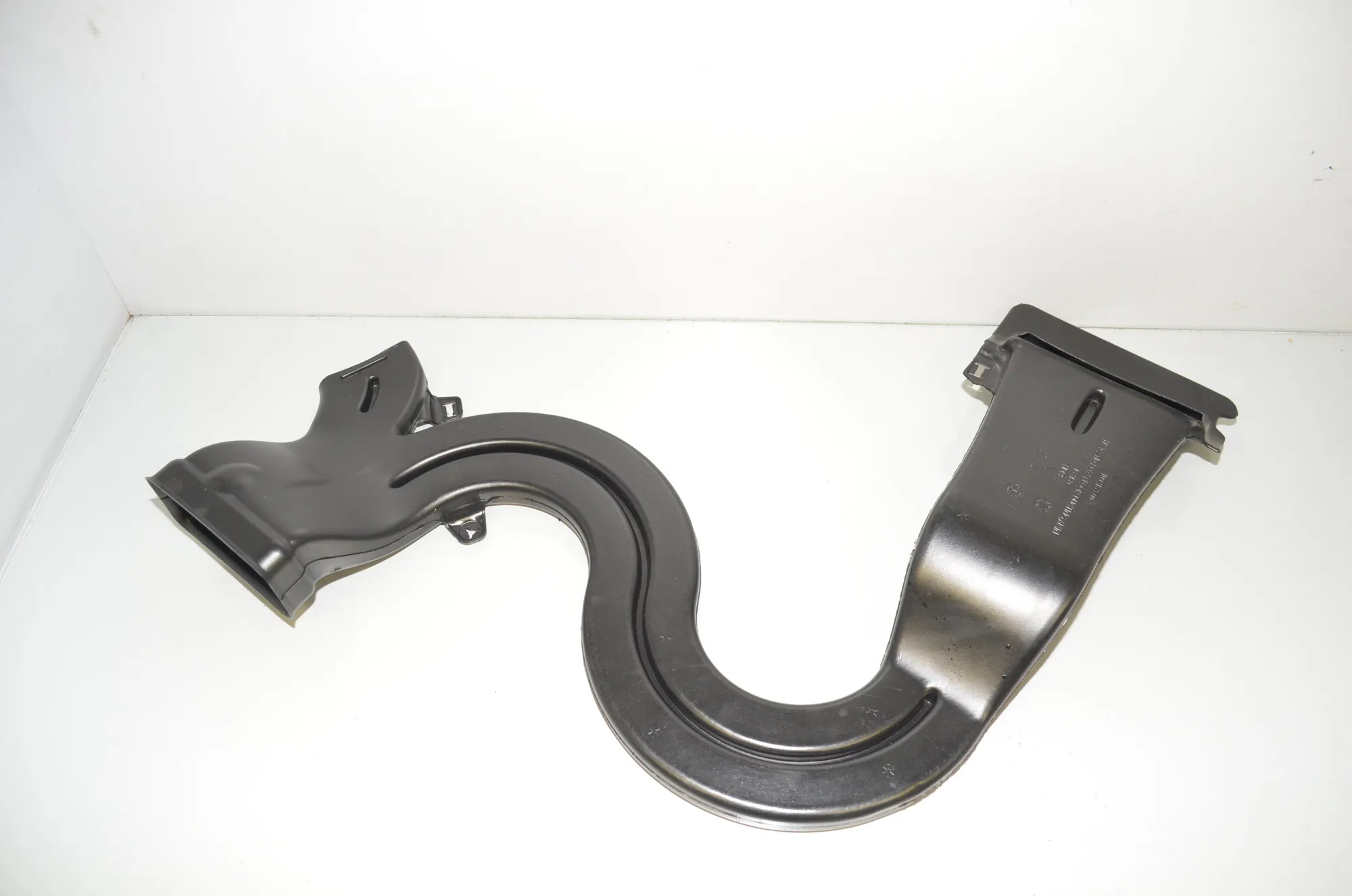 Interior Air Duct Channel – OEM 1092163-0-A · TESLA MODEL 3 (2018 - -) EV 2021