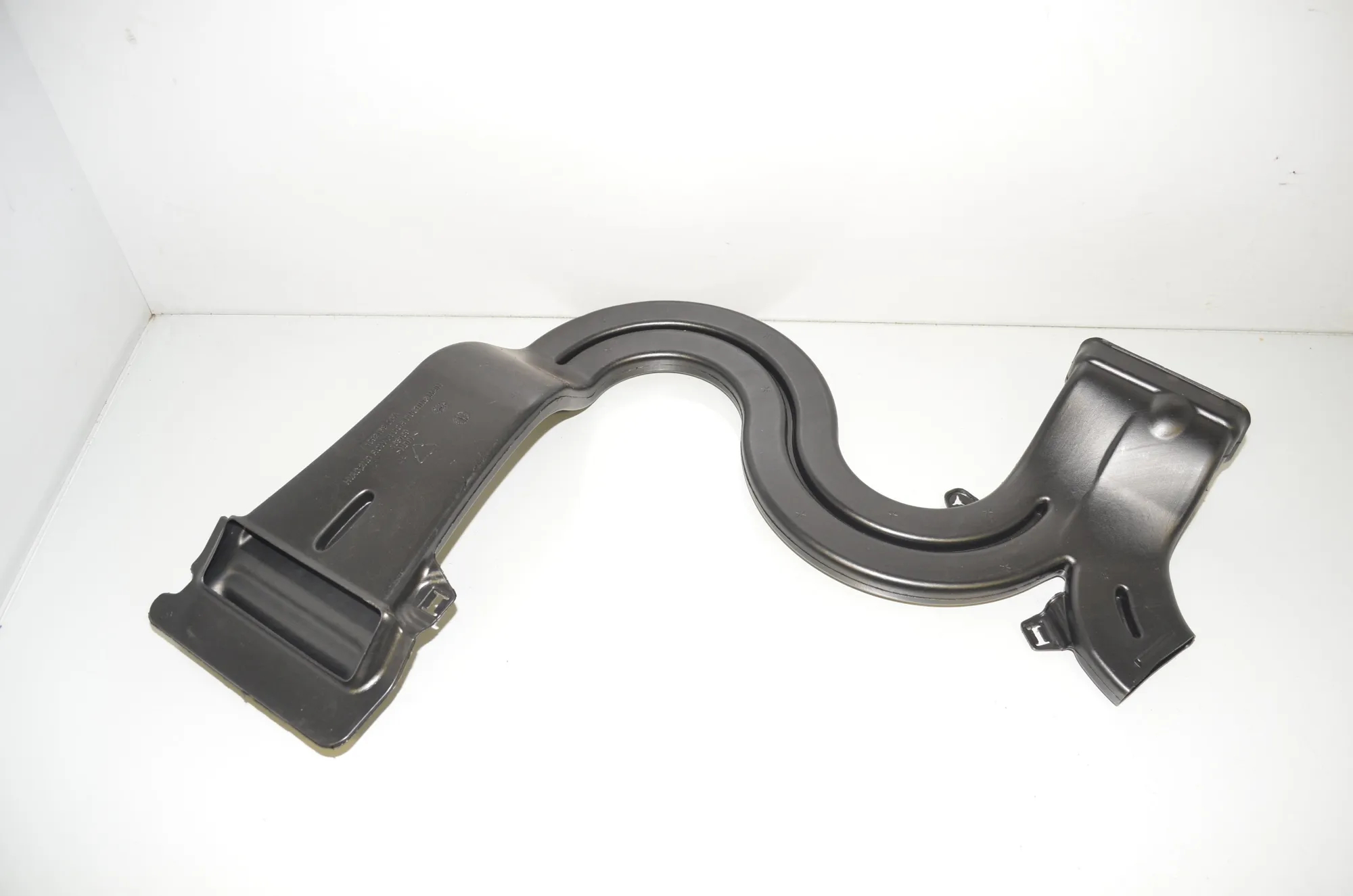 Interior Air Duct Channel – OEM 1092163-0-A · TESLA MODEL 3 (2018 - -) EV 2021 – 2
