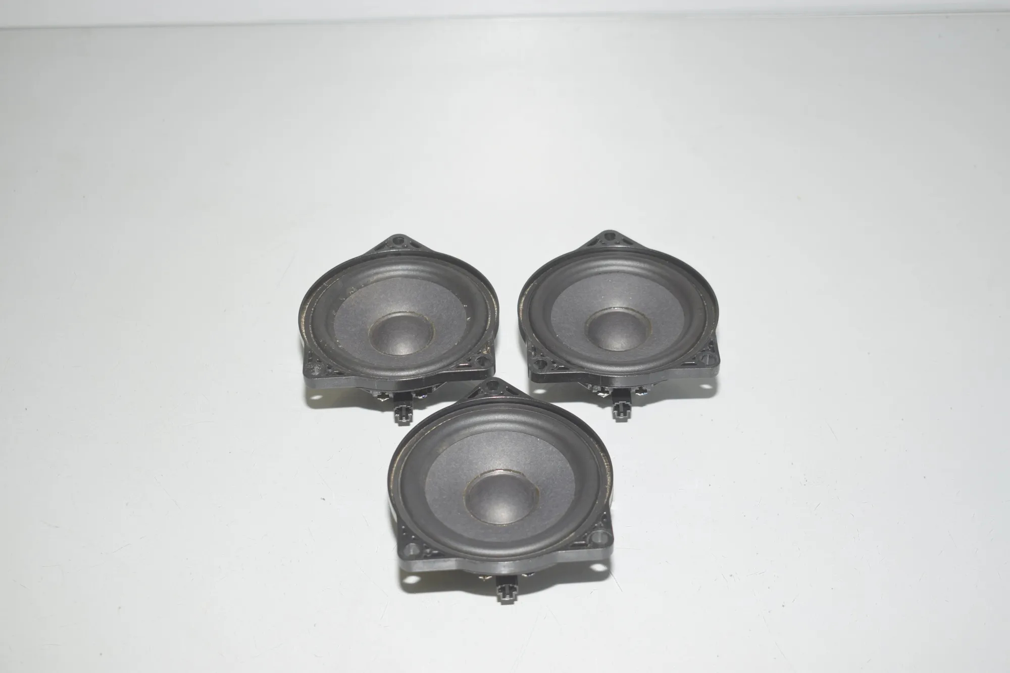 Rear Right Door Speaker – OEM 1079742-00-B · TESLA MODEL 3 (2018 - -) EV 2021