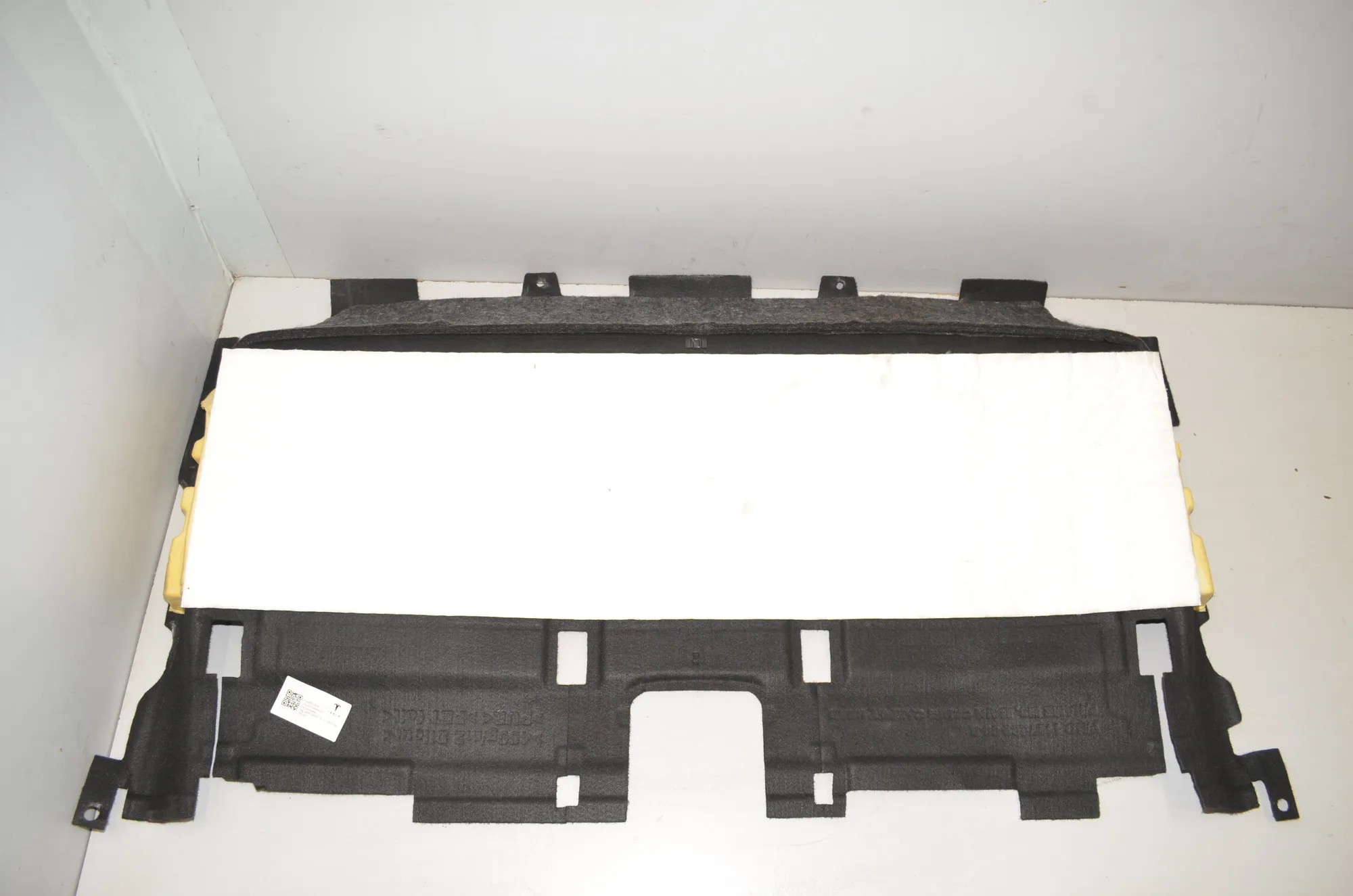 Interior Mat – OEM 1613572-00-A · TESLA MODEL 3 (2018 - -) EV 2021 – 4