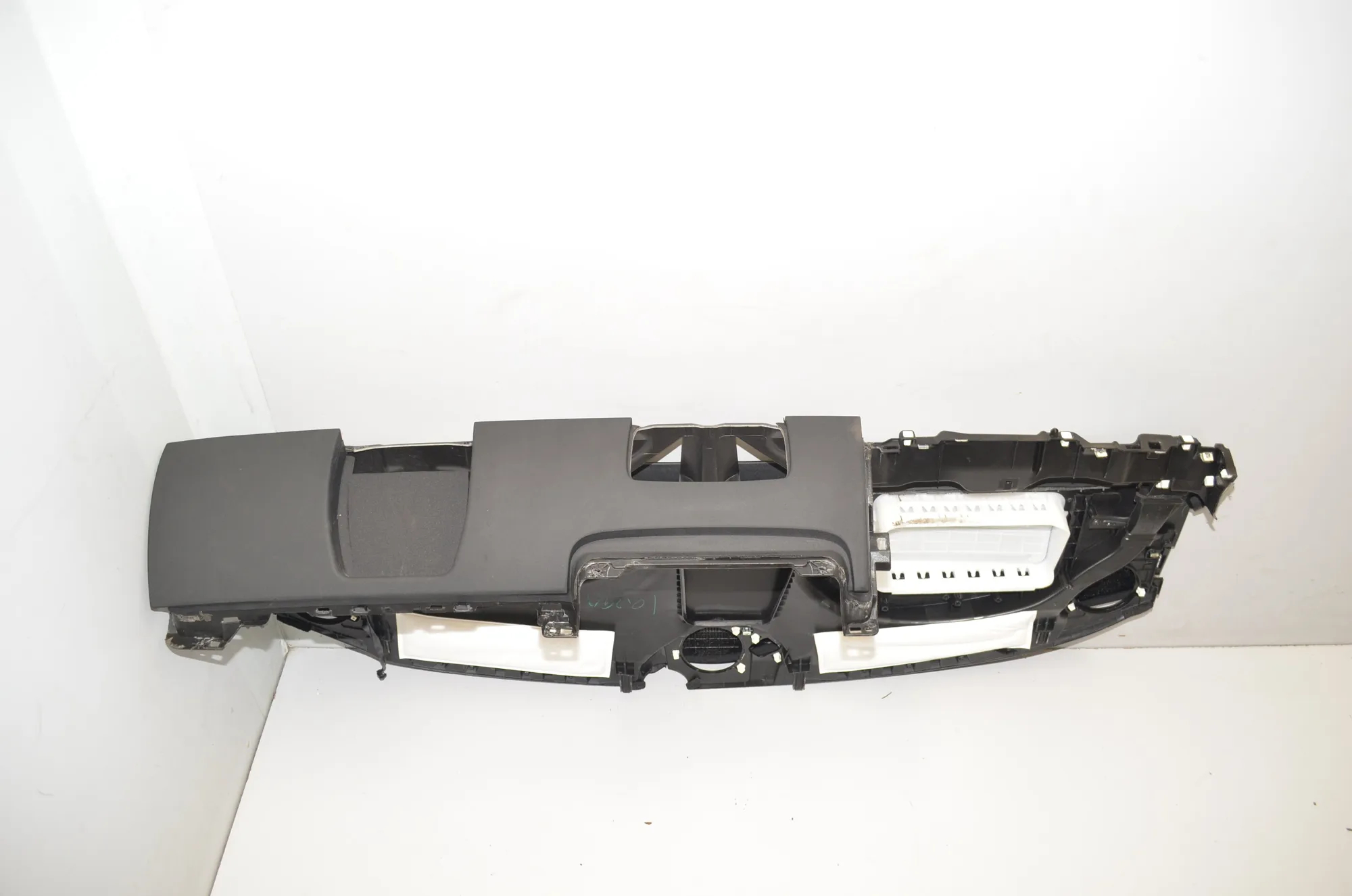 Dashboard – OEM 1103551-95-J · TESLA MODEL 3 (2018 - -) EV 2021 – 2