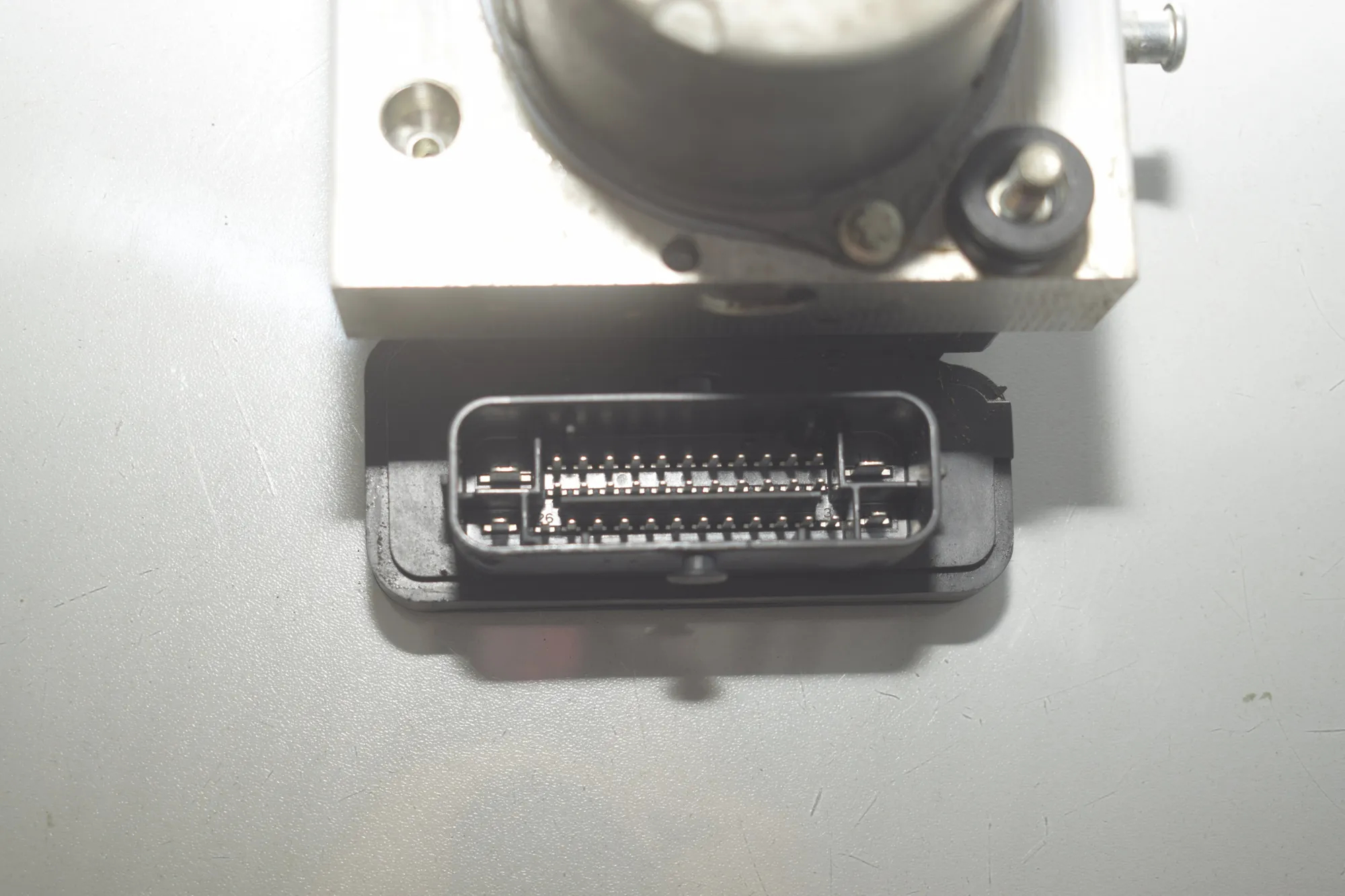 ABS Pump – OEM 1044745-00-B · TESLA MODEL 3 (2018 - -) EV 2021 – 3