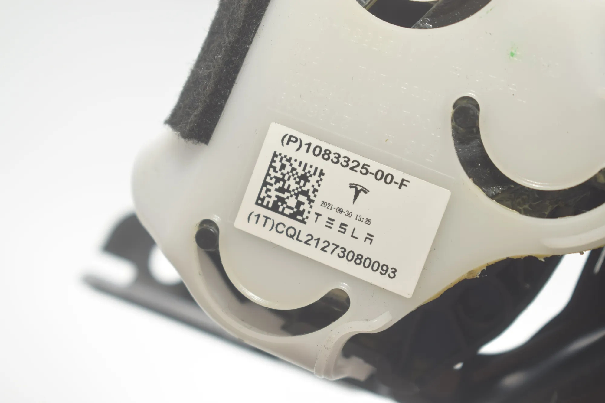Other Control Units – OEM 1083325 · TESLA MODEL 3 (2018 - -) EV 2021 – 4