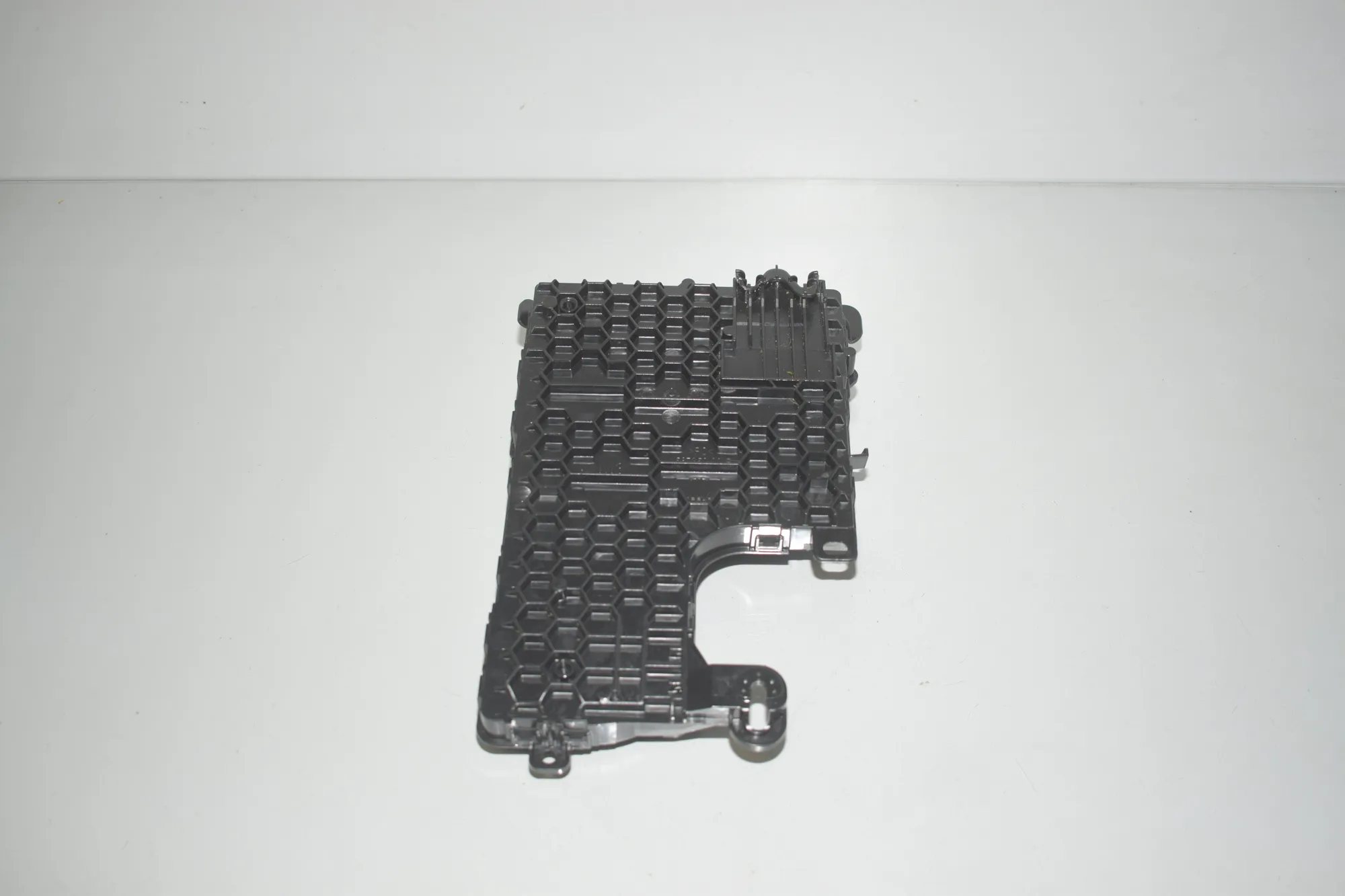 Comfort Control Unit – OEM 1078673-99-H · TESLA MODEL 3 (2018 - -) EV 2021