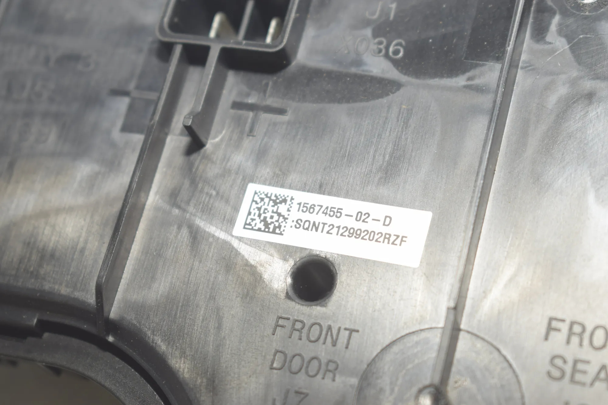Comfort Control Unit – OEM 1078673-99-H · TESLA MODEL 3 (2018 - -) EV 2021 – 7