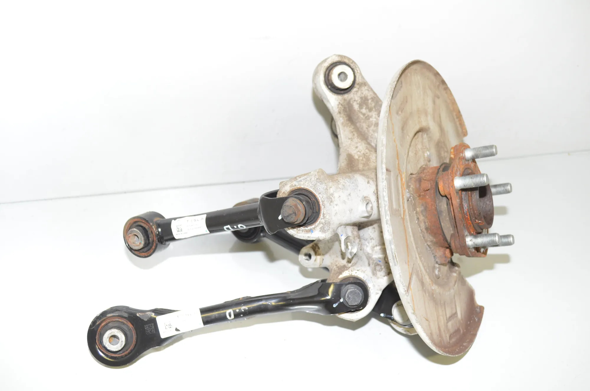 Rear Right Wheel Hub – OEM 1044416-00-F · TESLA MODEL 3 (2018 - -) EV 2021 – 2