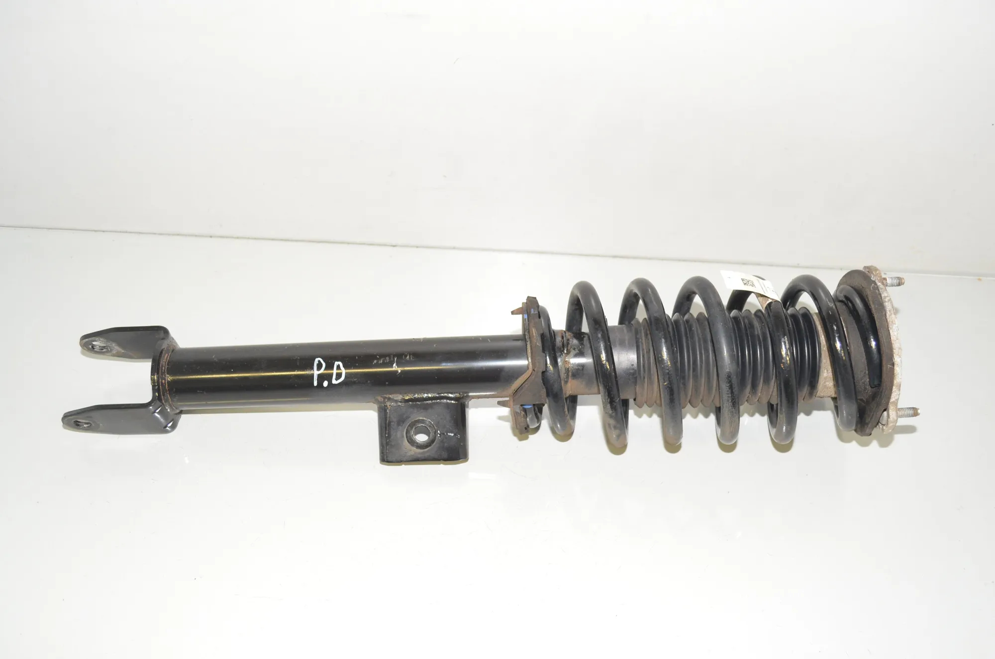 Front Right Shock Absorber – OEM 1044369-01-F · TESLA MODEL 3 (2018 - -) EV 2021 – 4