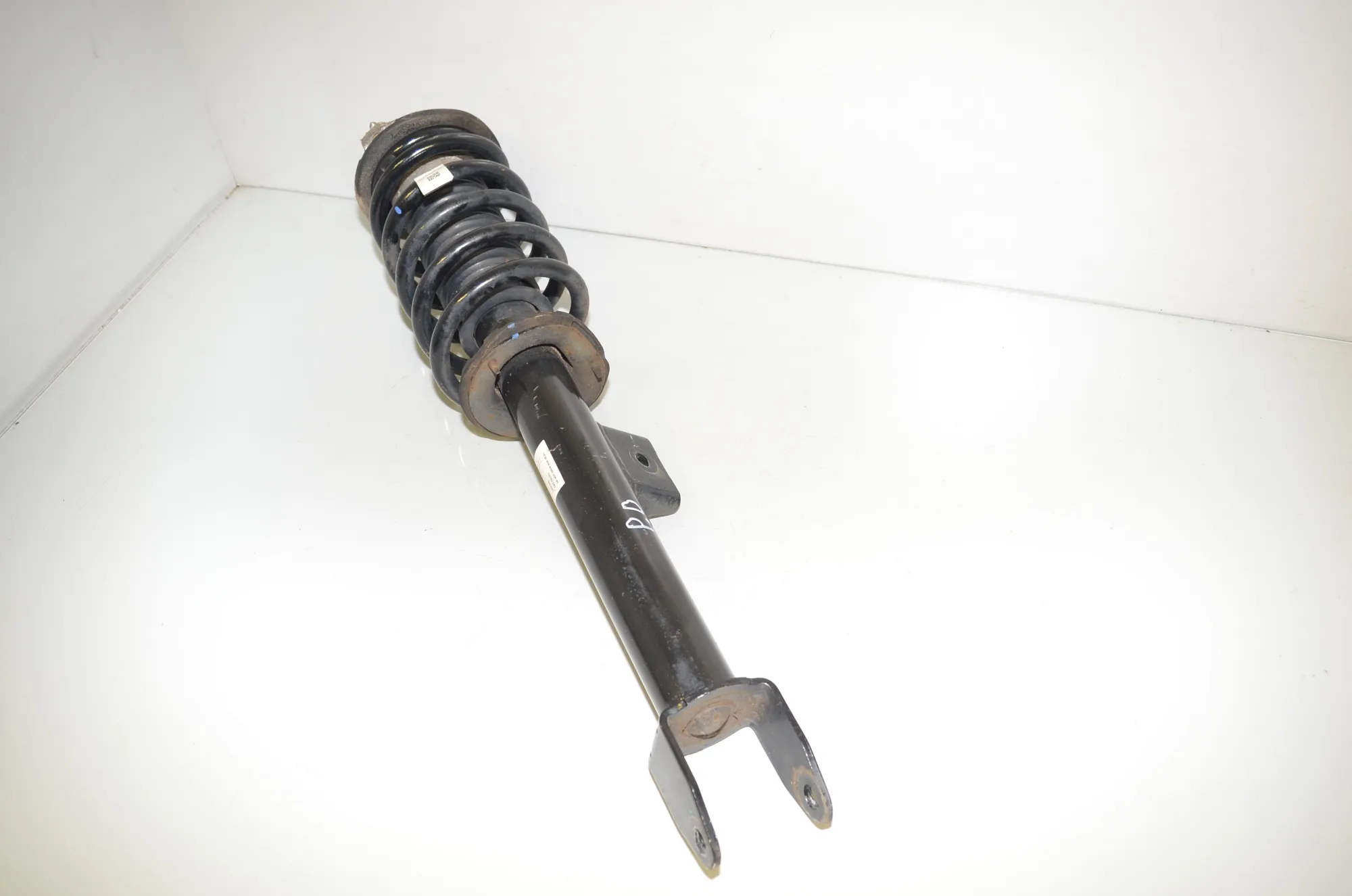 Front Right Shock Absorber – OEM 1044369-01-F · TESLA MODEL 3 (2018 - -) EV 2021 – 3