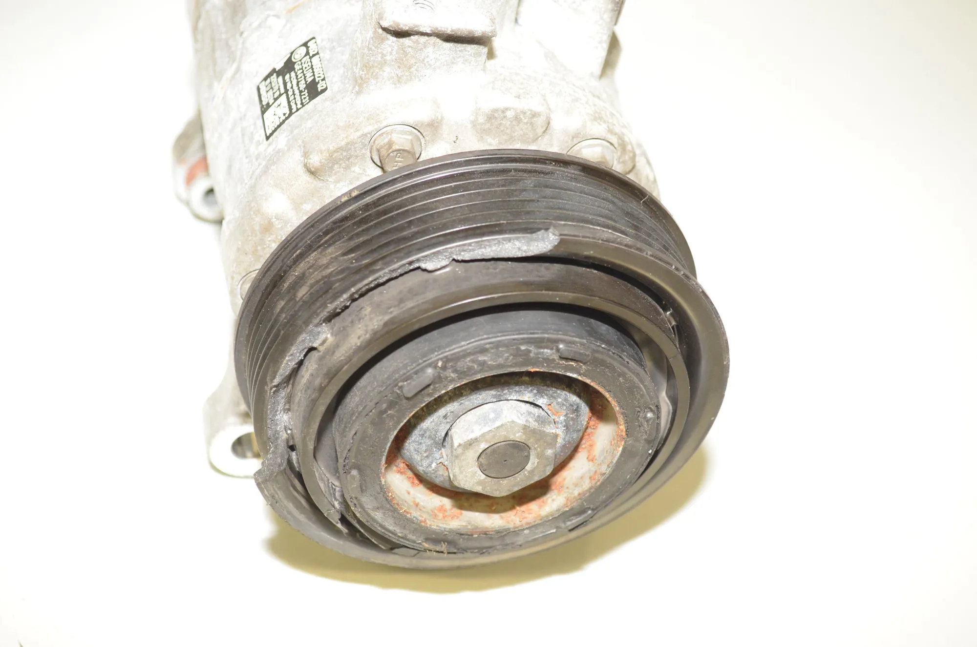 Air Condition A/C Pump – OEM 6805022 · BMW 4 Gran Coupe (F36) 430 d 2017 – 5