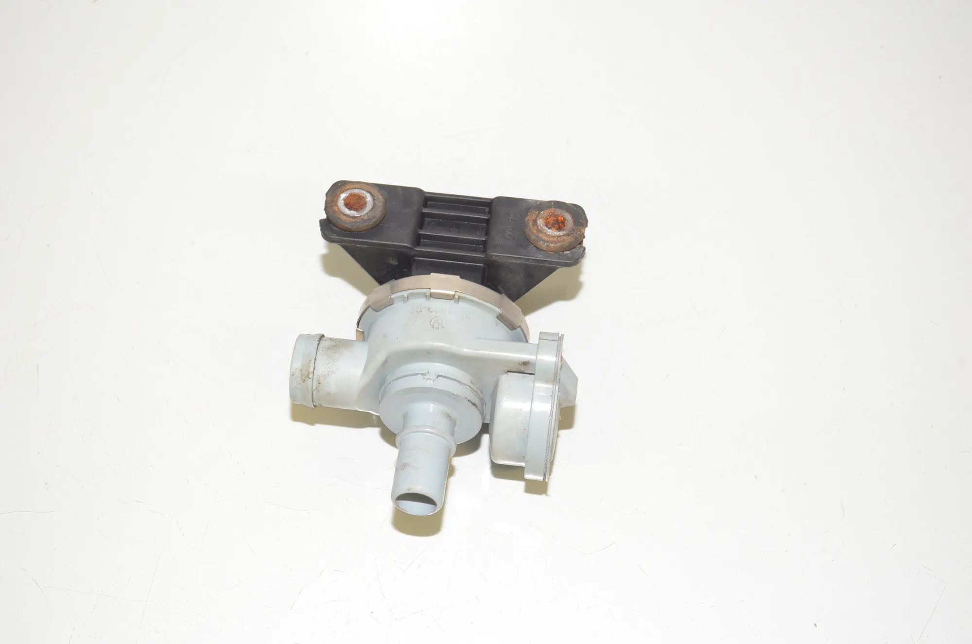 Solenoid Valve – OEM 7441833 · BMW 3 Touring (G21) (2019 - -) 330 e Plug-in-Hybrid 2020 – 4