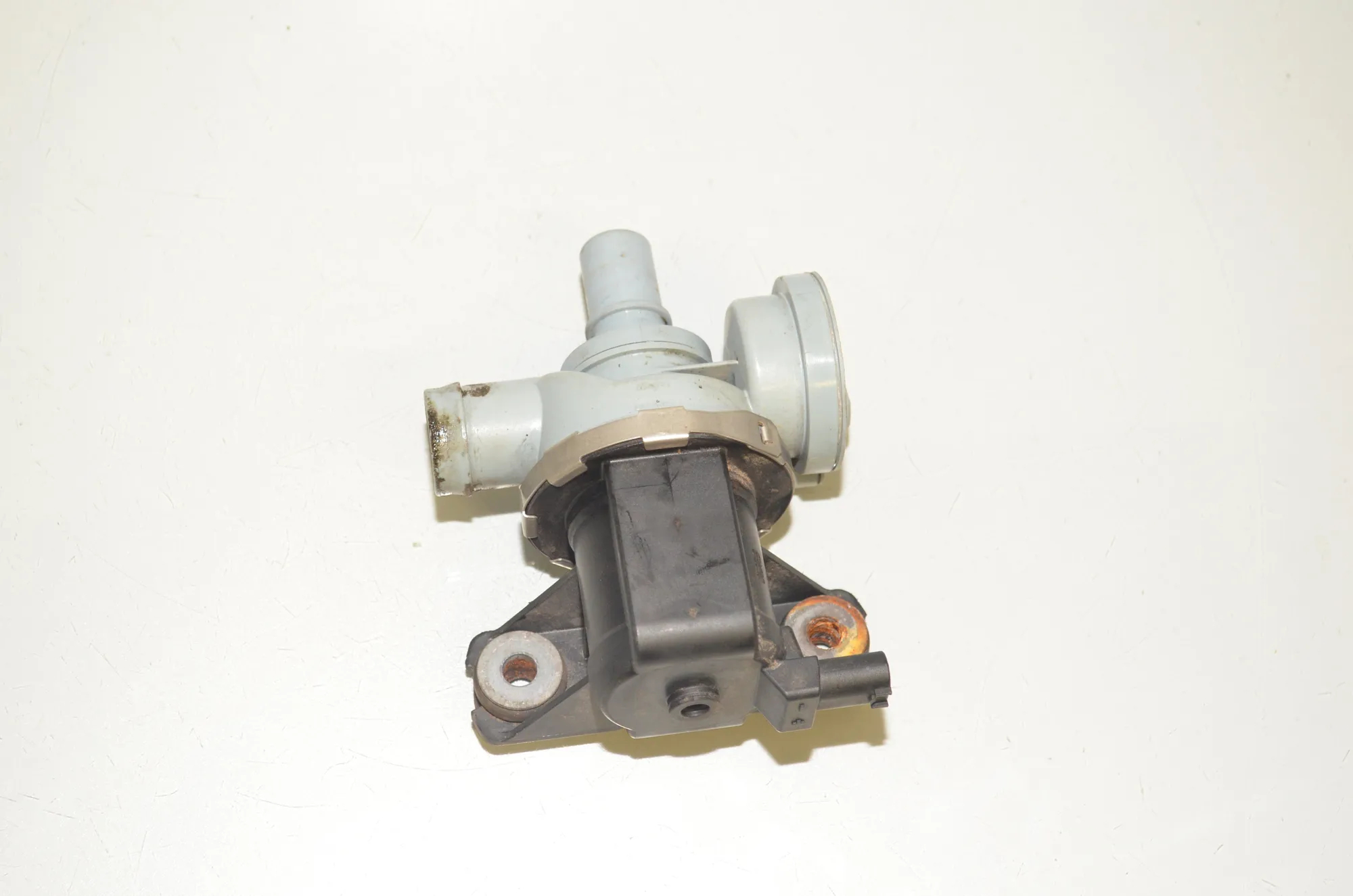 Solenoid Valve – OEM 7441833 · BMW 3 Touring (G21) (2019 - -) 330 e Plug-in-Hybrid 2020