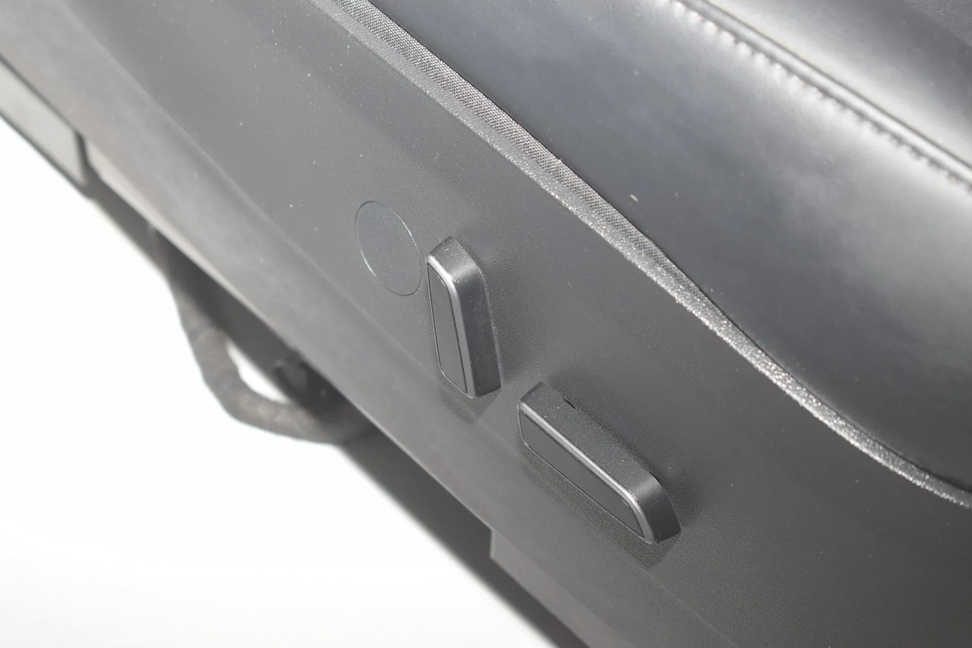 Seat set · TESLA MODEL 3 (2018 - -) EV 2021 – 11