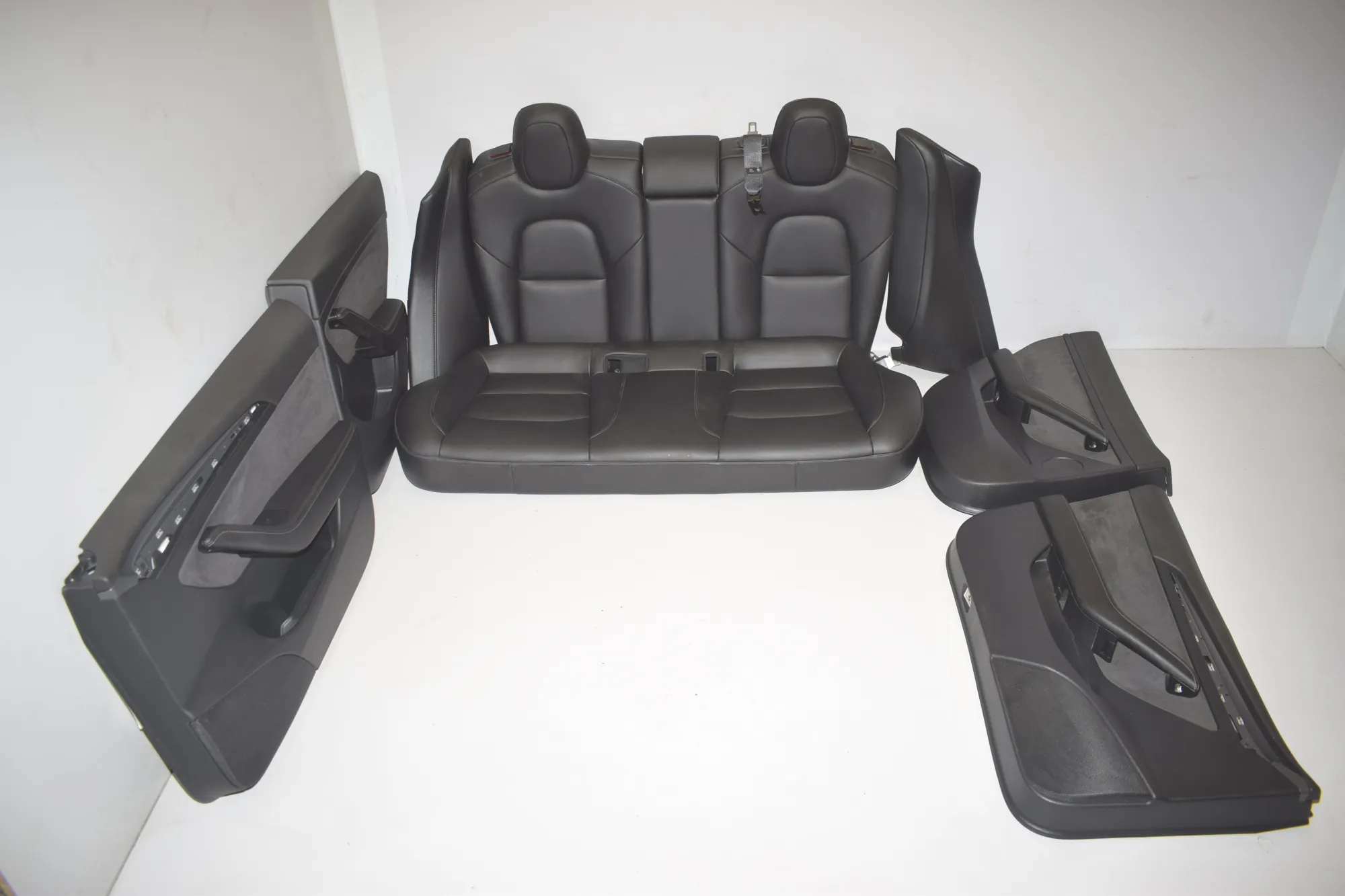 Seat set · TESLA MODEL 3 (2018 - -) EV 2021 – 5