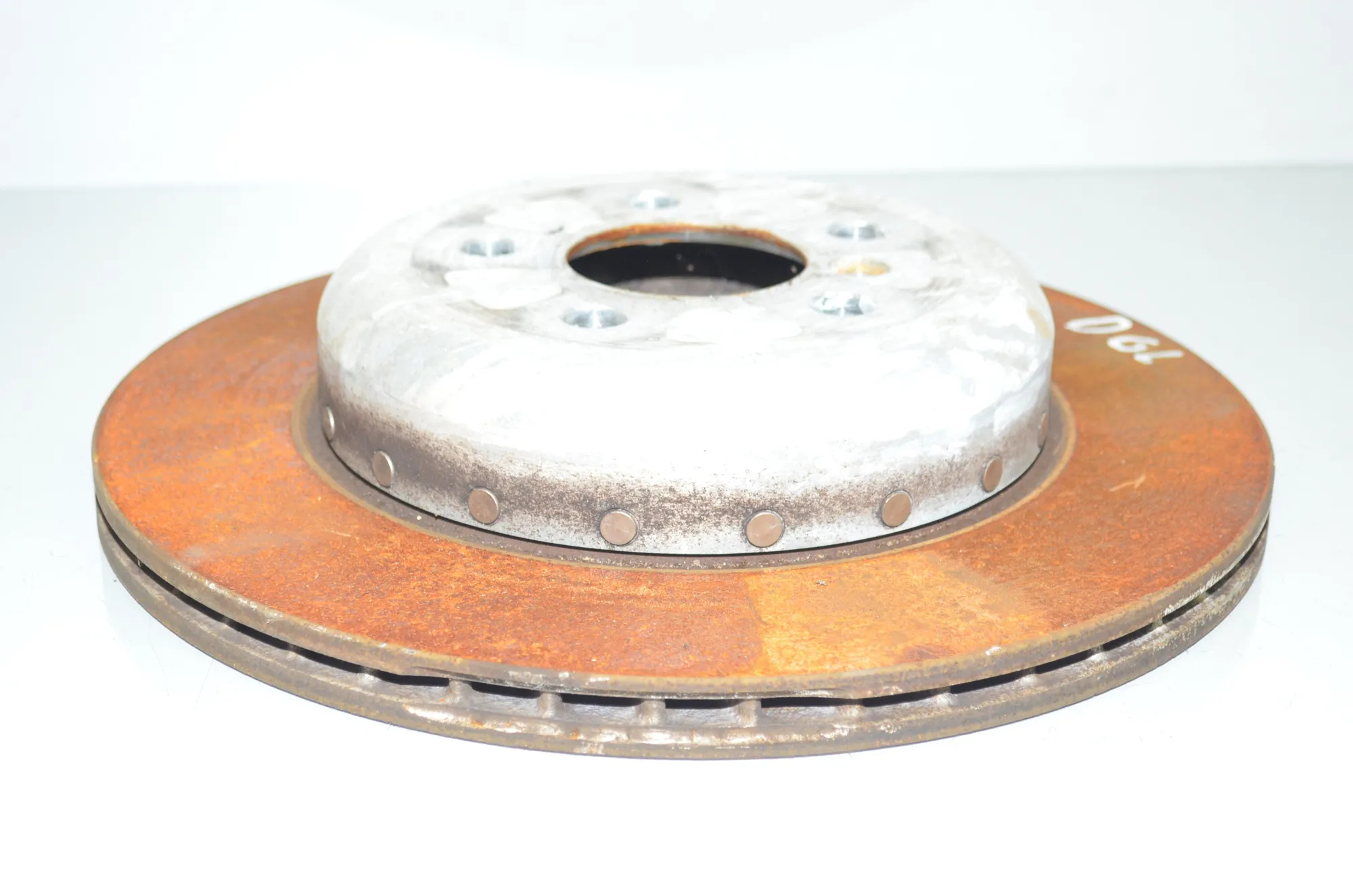 Rear Right Brake Disc – OEM 6882246 · BMW 3 Touring (G21) (2019 - -) 330 e Plug-in-Hybrid 2020 – 2