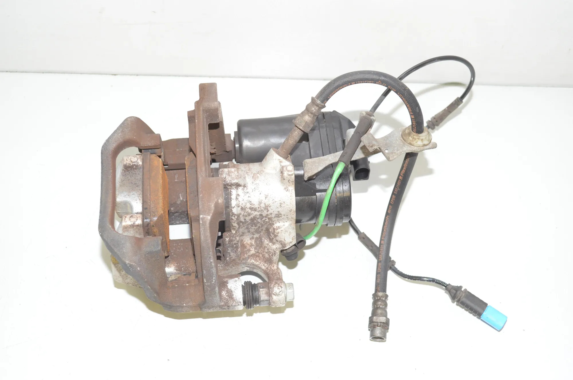 Rear Right Brake Caliper – OEM 34208836842 · BMW 3 Touring (G21) (2019 - -) 330 e Plug-in-Hybrid 2020 – 5