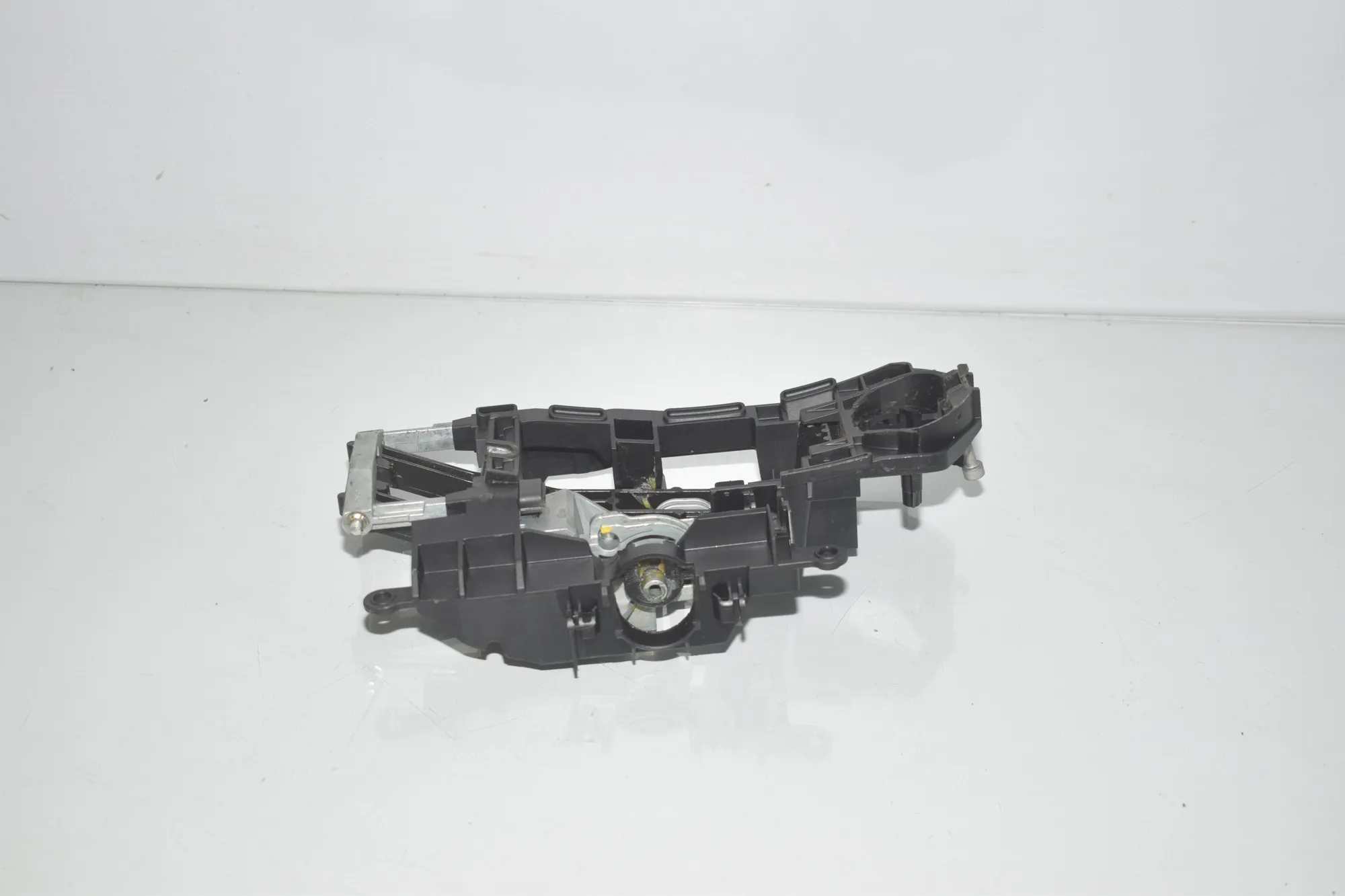Front Left Door Interior Handle Frame – OEM 7207451 · BMW 5 Touring (F11) 530 d 2013