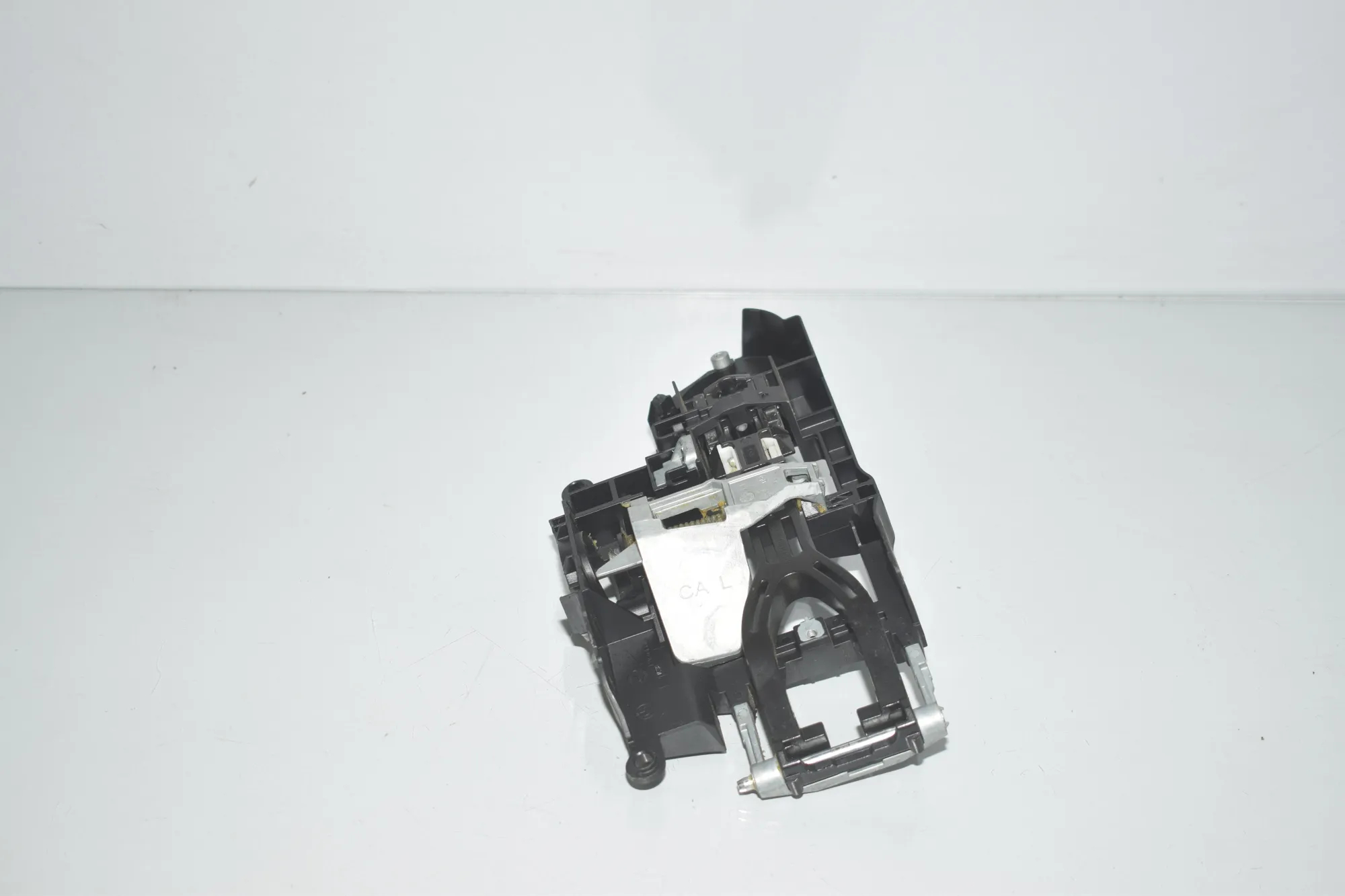 Front Left Door Interior Handle Frame – OEM 7207451 · BMW 5 Touring (F11) 530 d 2013 – 2