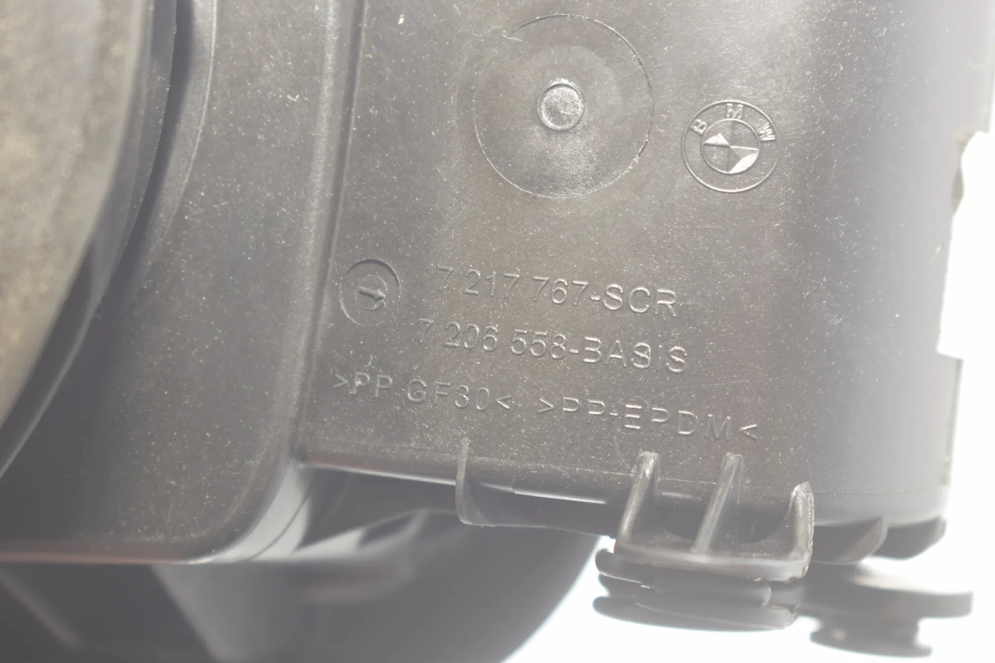 Fuel Tank Flap Cap – OEM 7206558 · BMW 5 Touring (F11) 530 d 2013 – 6