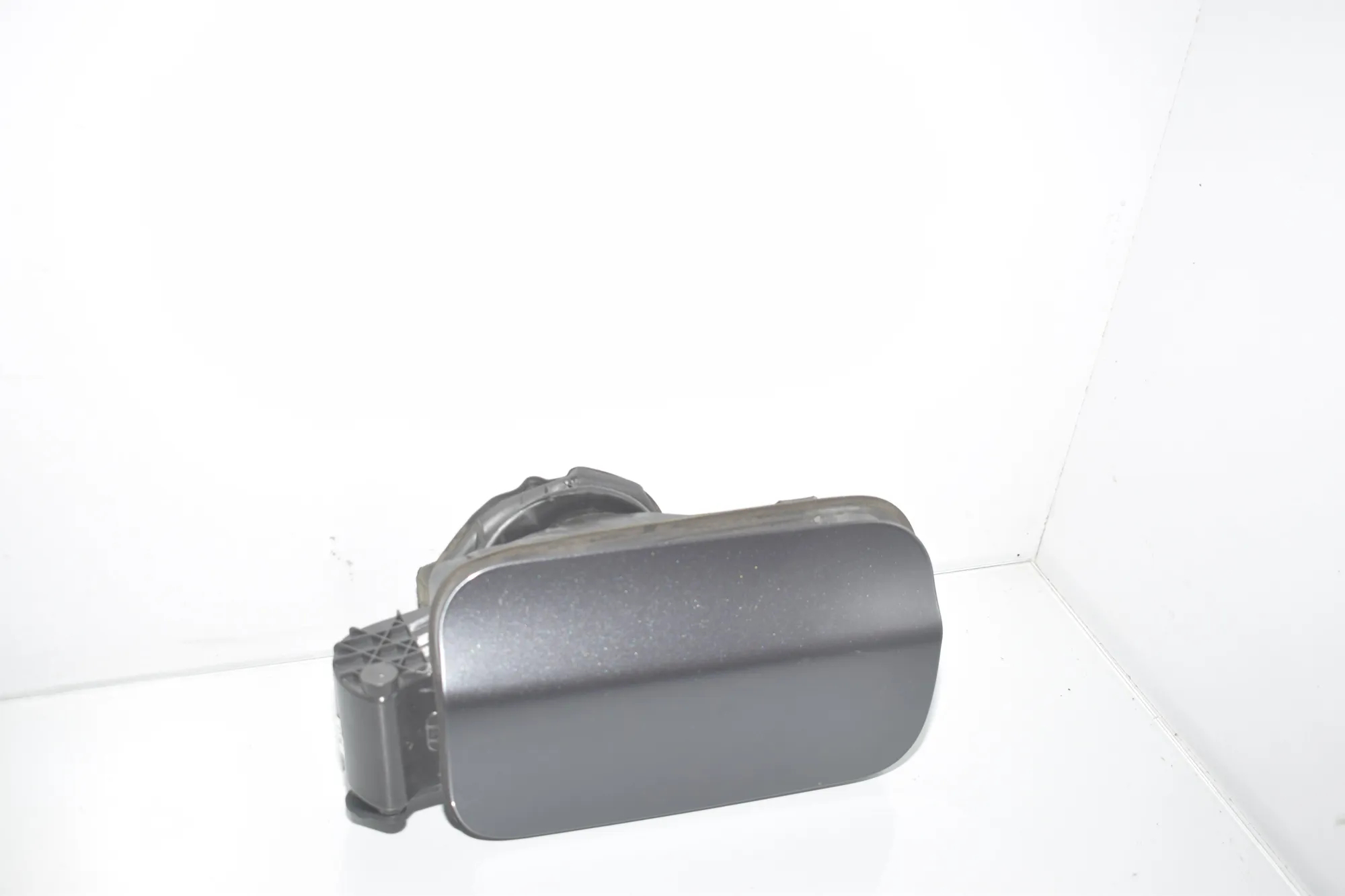 Fuel Tank Flap Cap – OEM 7206558 · BMW 5 Touring (F11) 530 d 2013