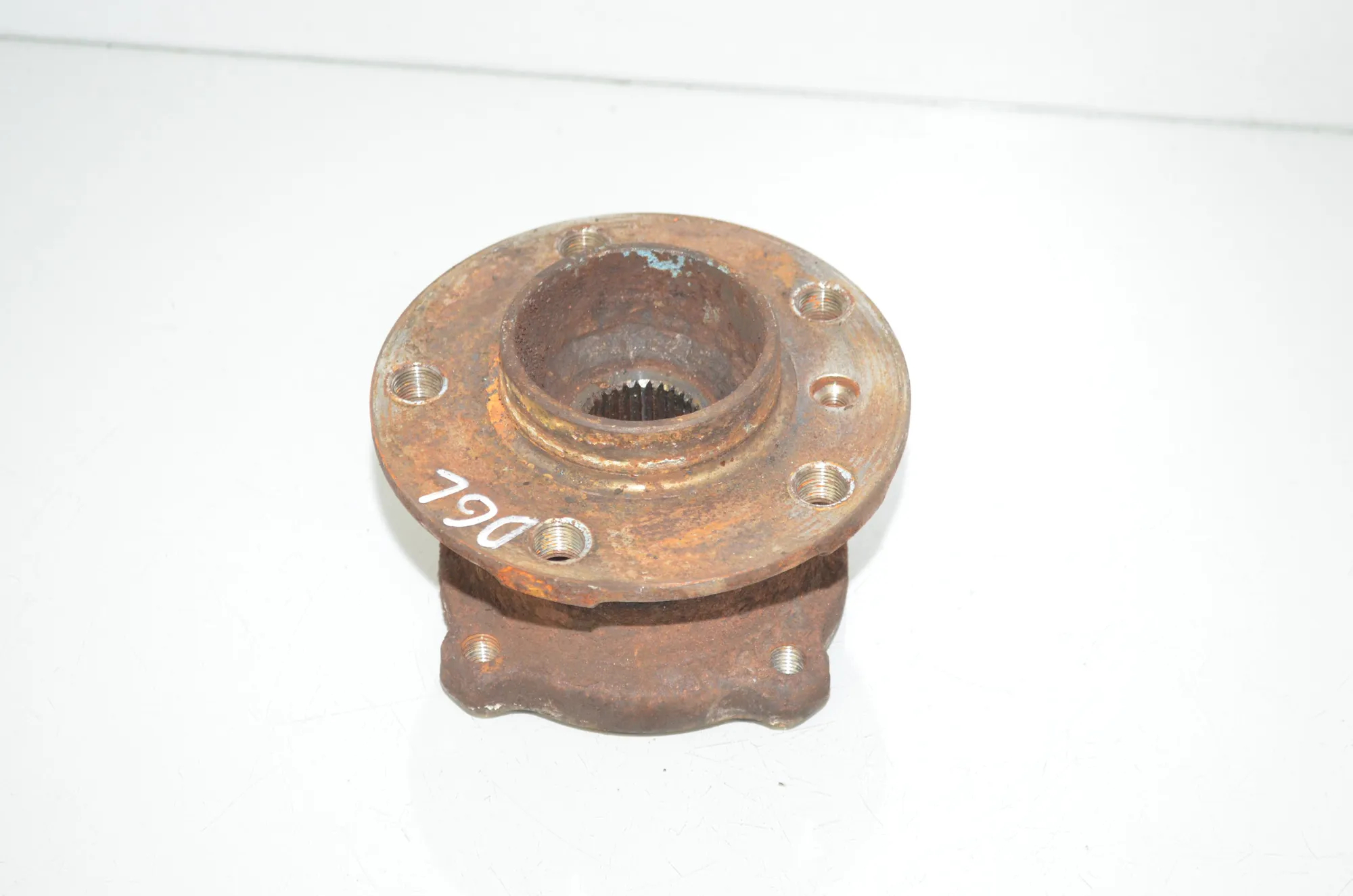 Rear Right Wheel Bearing – OEM 6867811 · BMW X5 (F15, F85) M 50 d 2017 – 2