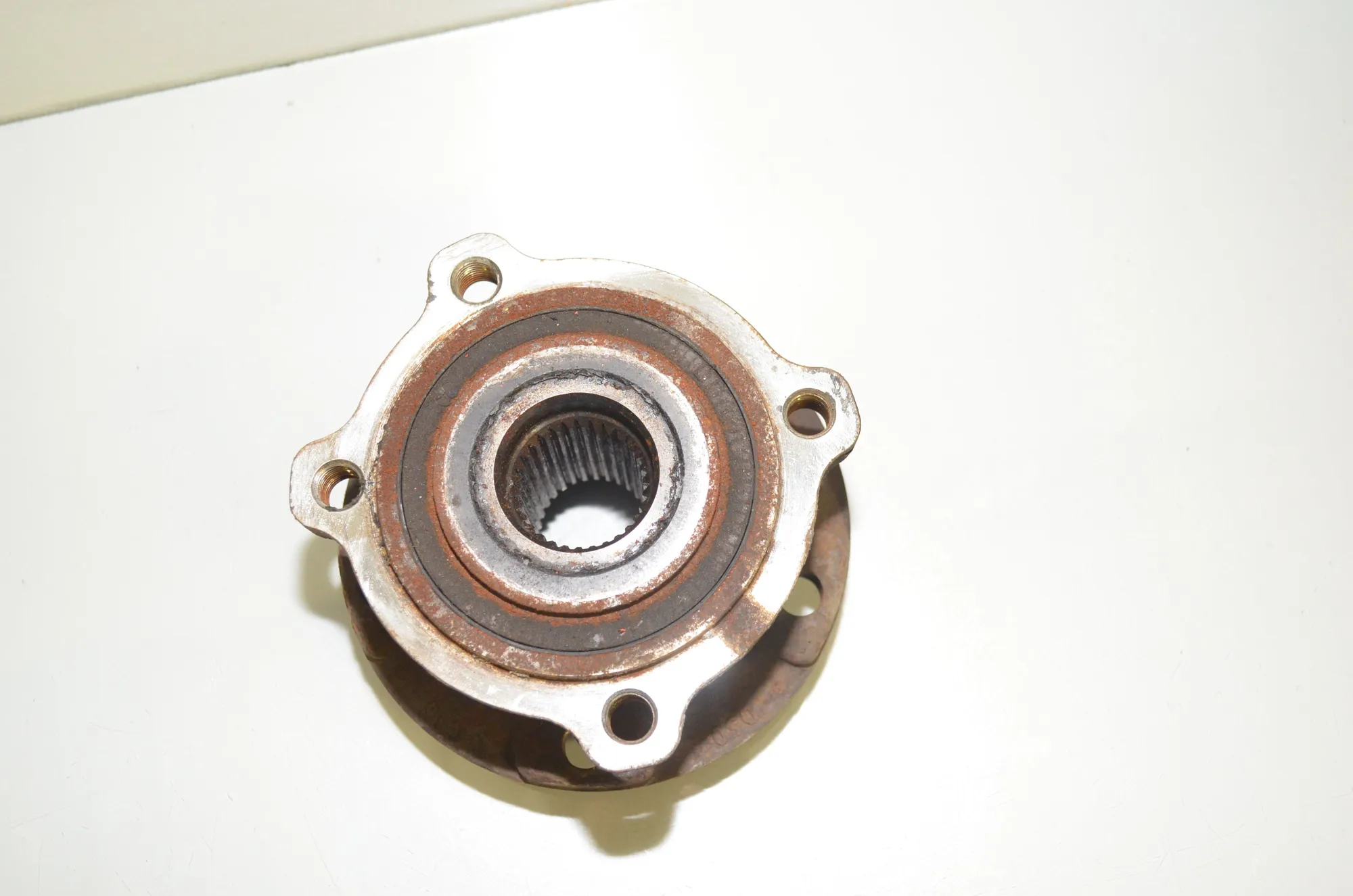 Front Left Wheel Bearing – OEM 6882263 · BMW X5 (F15, F85) M 50 d 2017 – 3