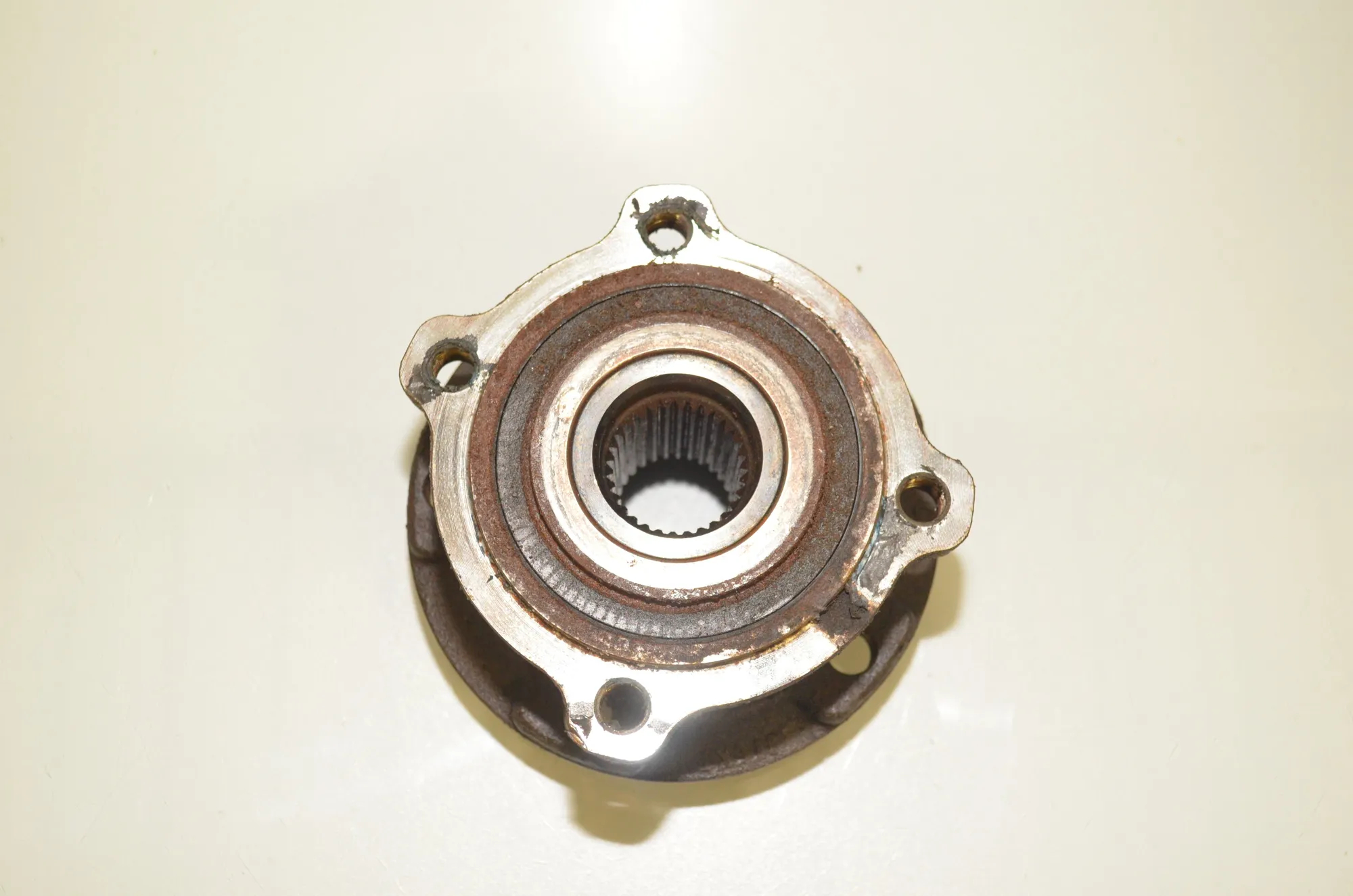 Front Right Wheel Bearing – OEM 6882263 · BMW X5 (F15, F85) M 50 d 2017 – 3