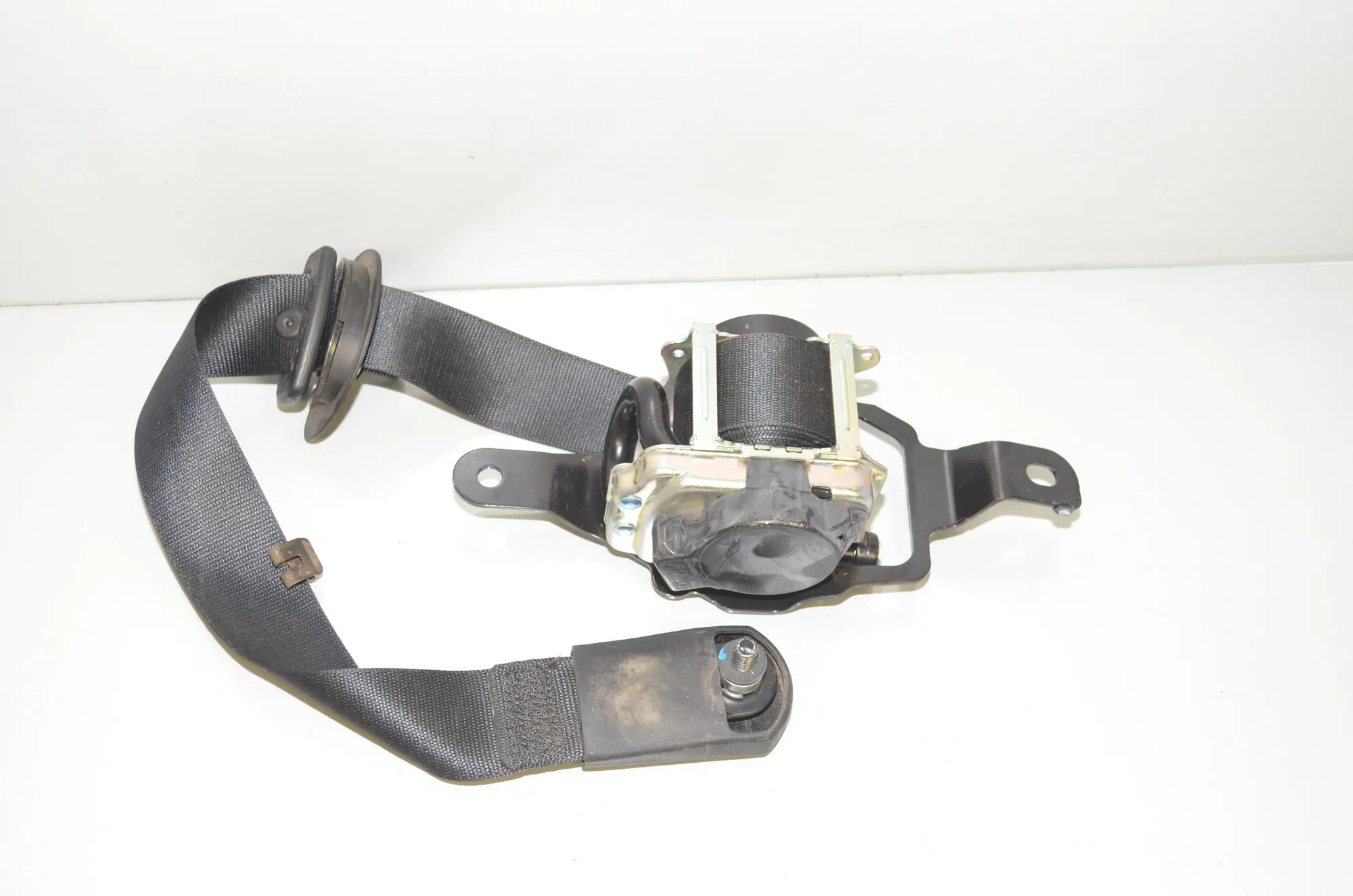 Rear Right Seatbelt – OEM 7343646 · BMW X5 (F15, F85) M 50 d 2017 – 2