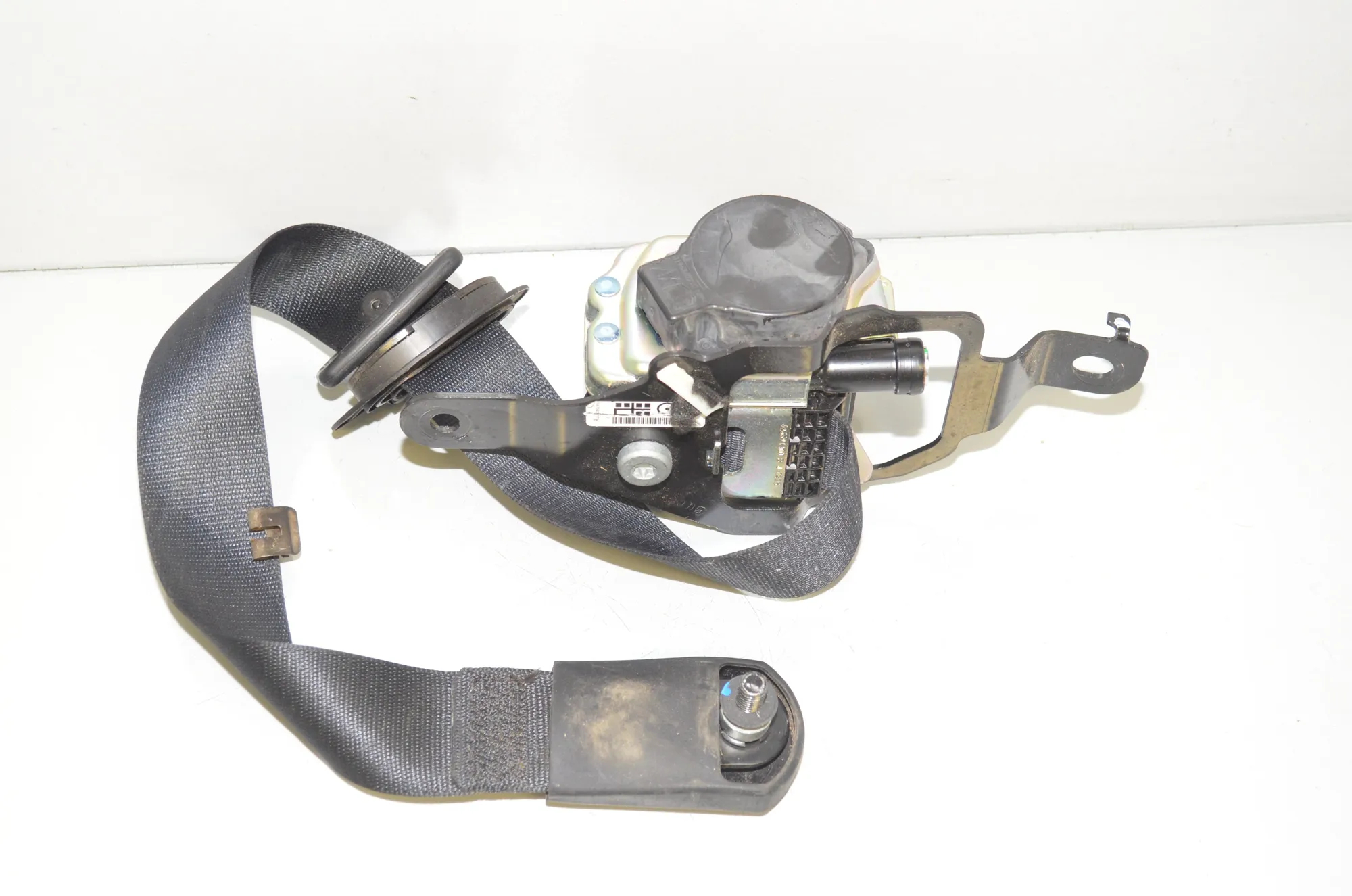 Rear Right Seatbelt – OEM 7343646 · BMW X5 (F15, F85) M 50 d 2017 – 3
