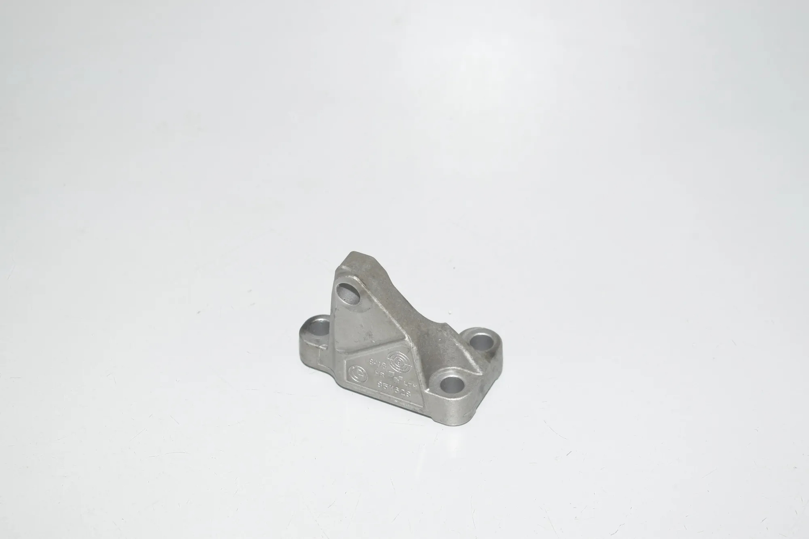 Fuel Pump Bracket – OEM 8511628 · BMW 3 Touring (G21) (2019 - -) 320 d 2020