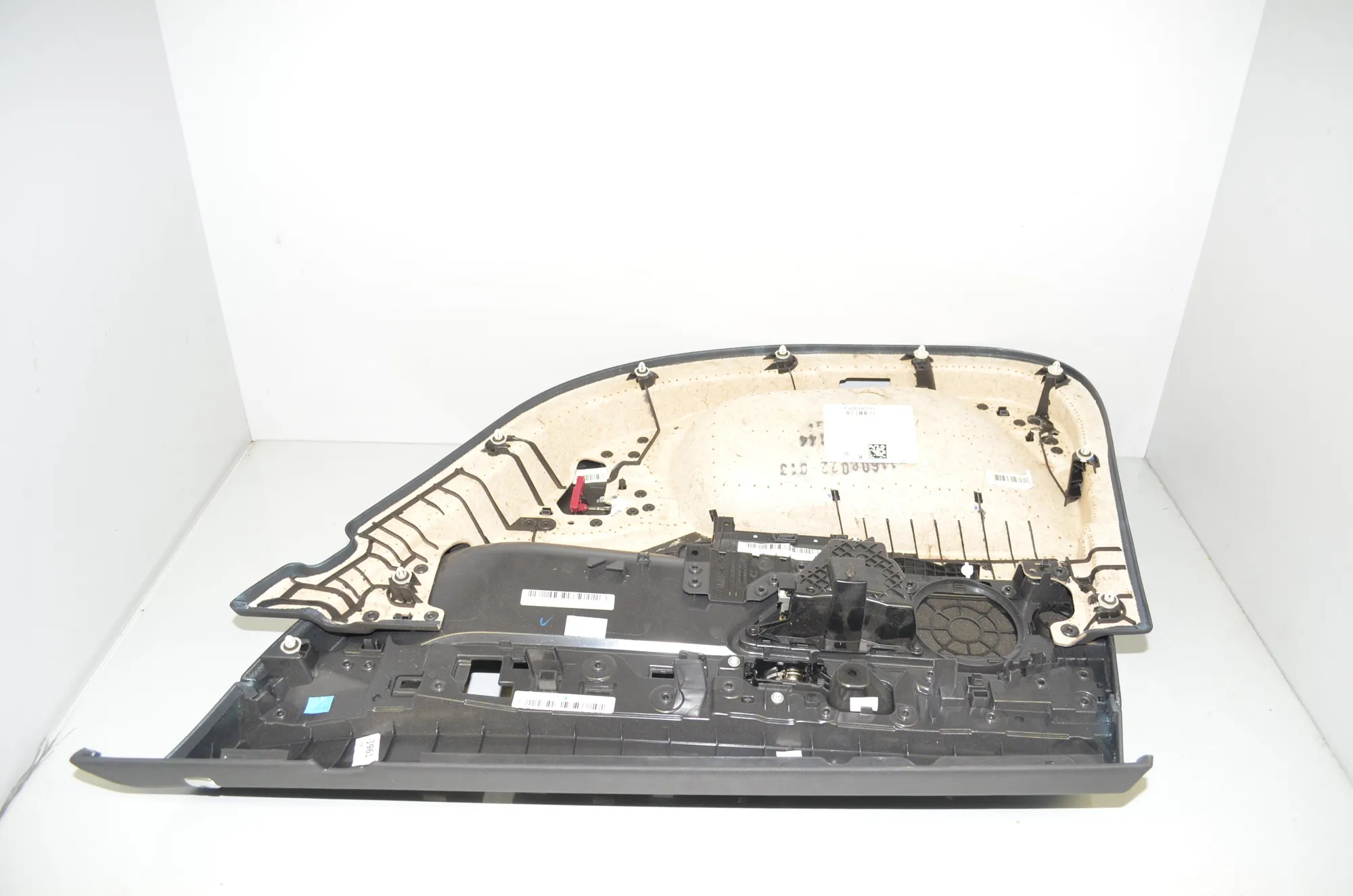Rear Left Door Panel – OEM 7447515 · BMW 7 (G11, G12) 730 d, Ld 2016 – 5