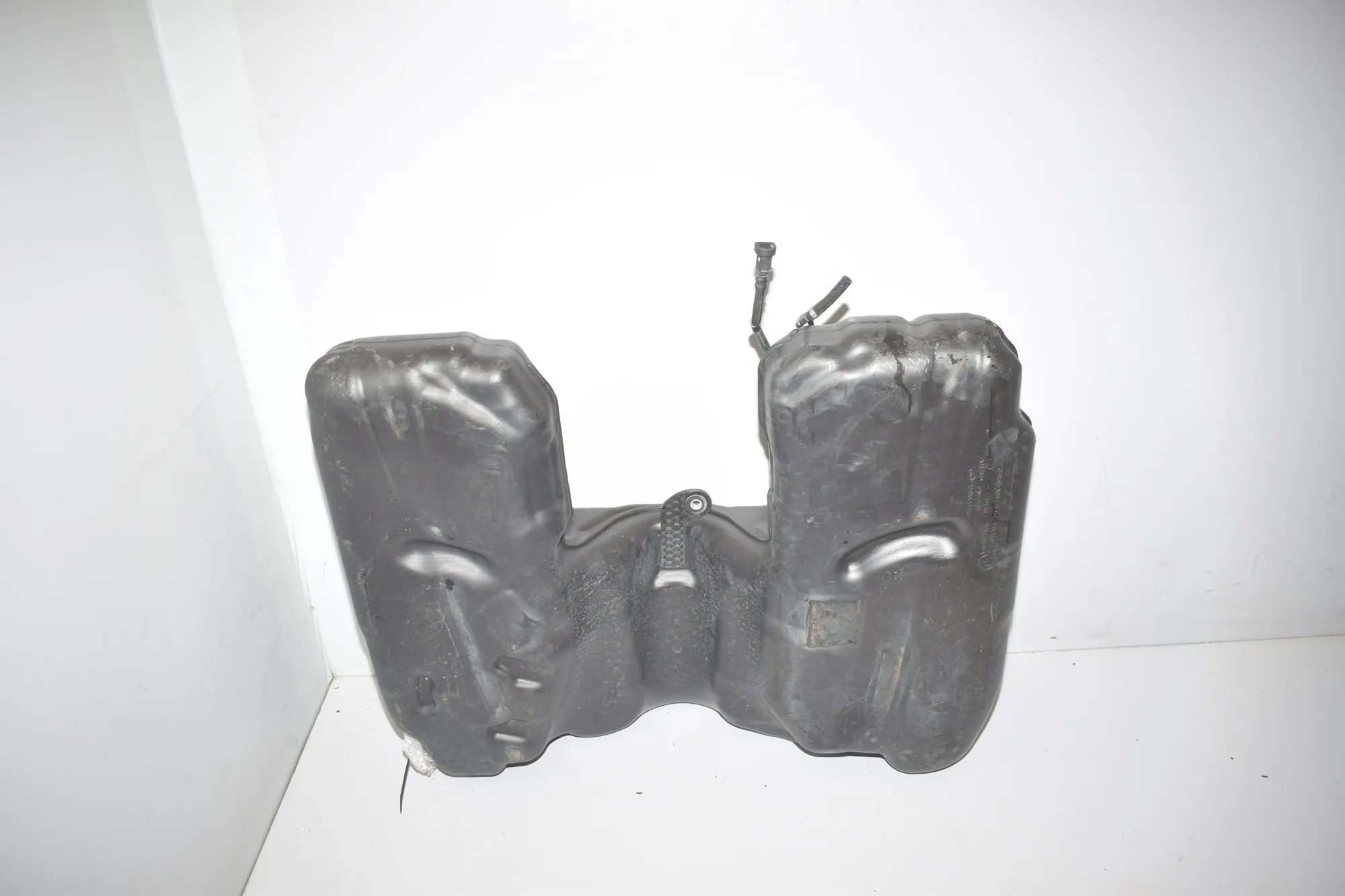 Fuel Tank – OEM 7380136 · BMW X6 (F16, F86) xDrive 30 d 2016 – 3
