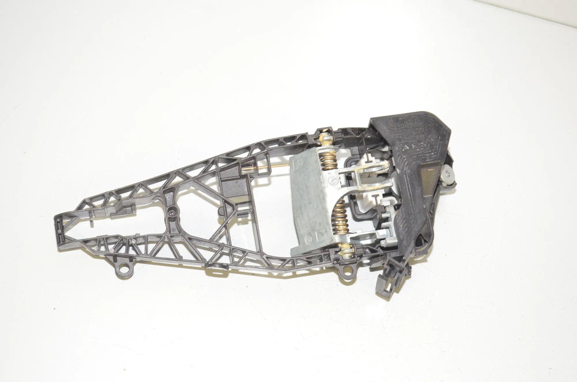 Rear Right Door Interior Handle Frame – OEM 7381874 · BMW X5 (F15, F85) M 50 d 2017 – 4