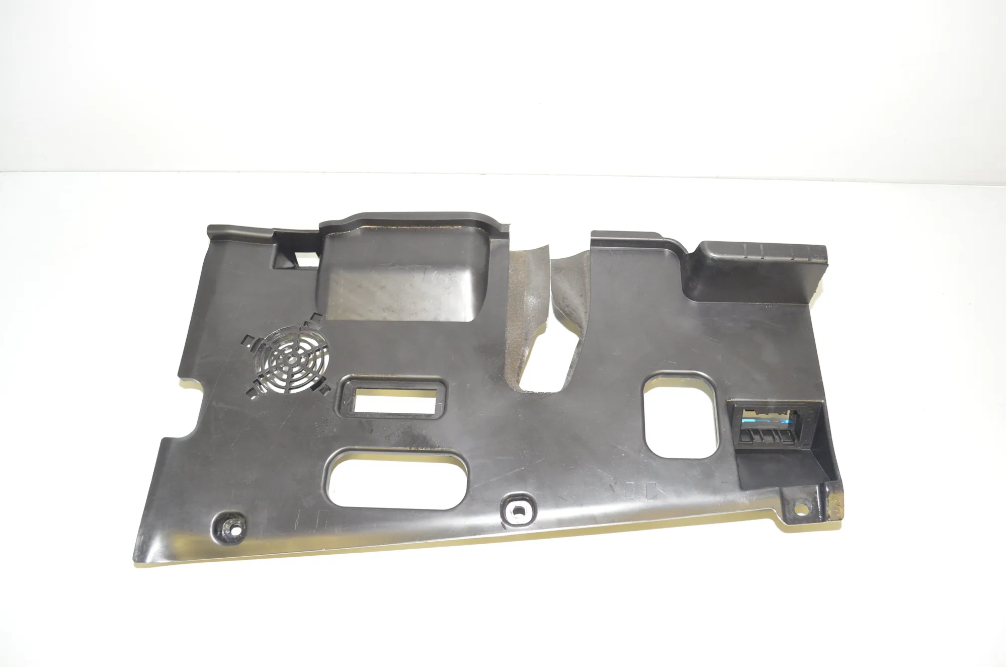 Dashboard Lower Trim – OEM 9252418 · BMW X5 (F15, F85) M 50 d 2017 – 2