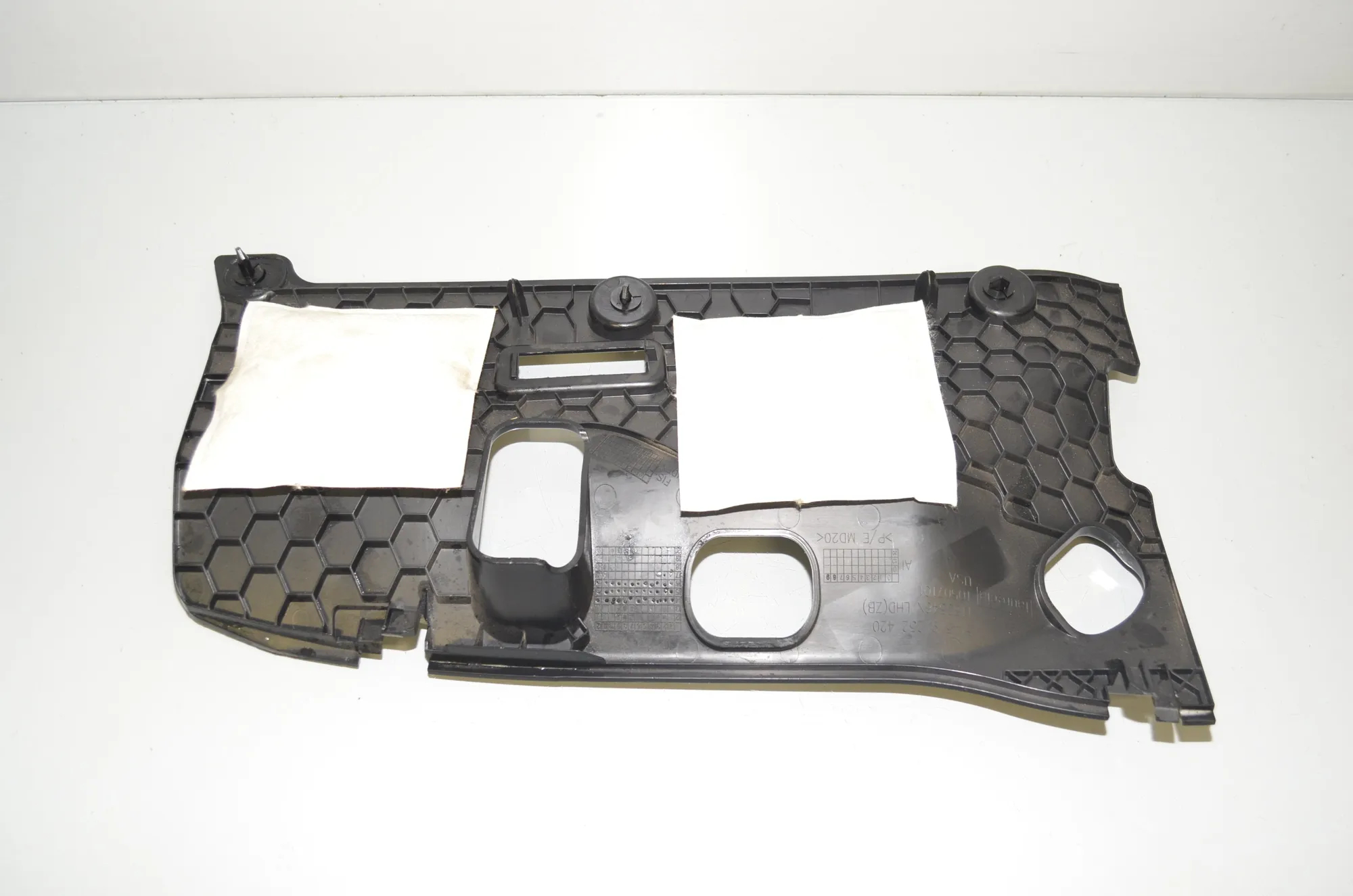 Dashboard Lower Trim – OEM 9252420 · BMW X5 (F15, F85) M 50 d 2017 – 3