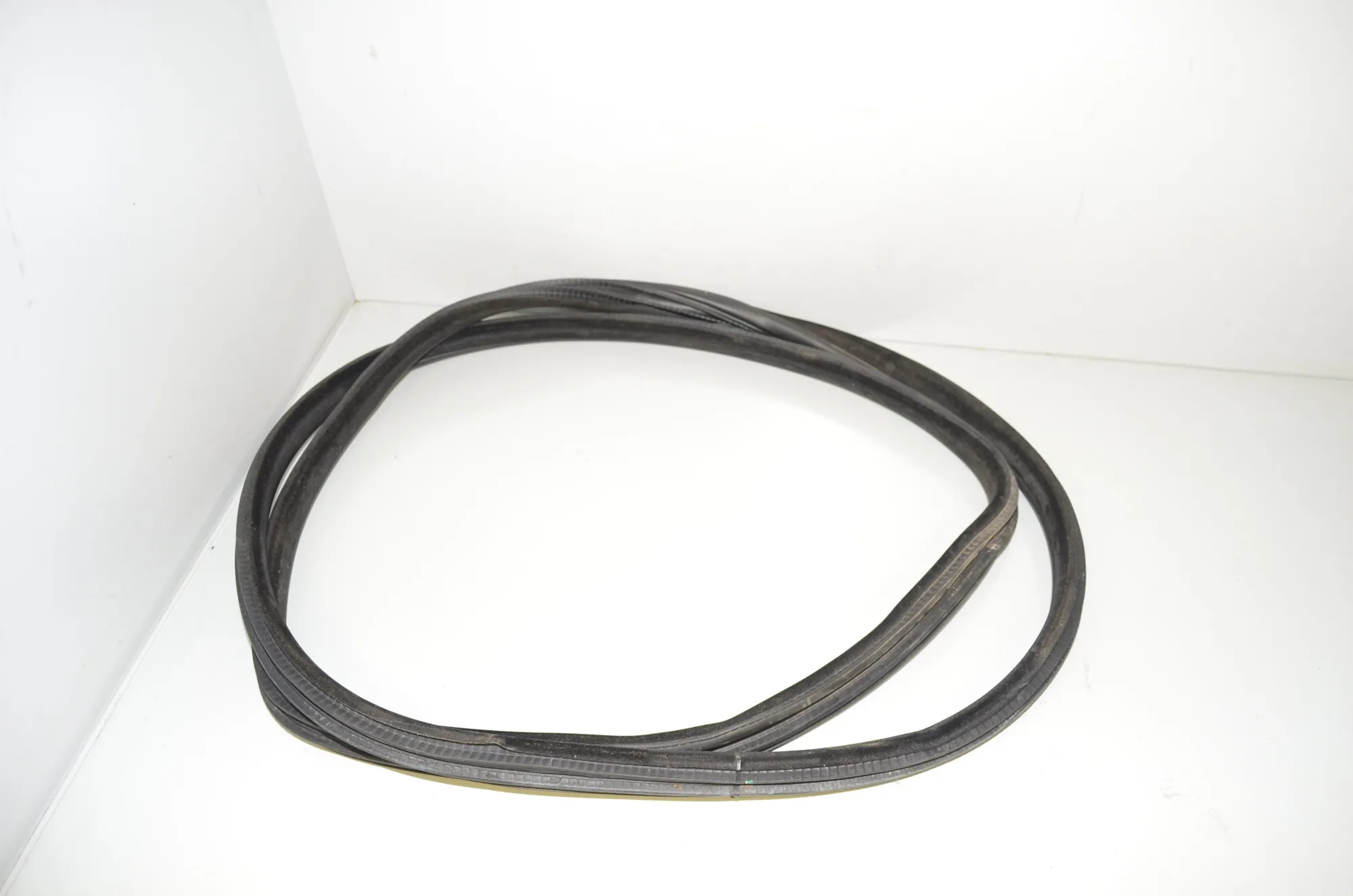 Rear Right Door Seal Rubber – OEM 7289689 · BMW X5 (F15, F85) M 50 d 2017 – 4