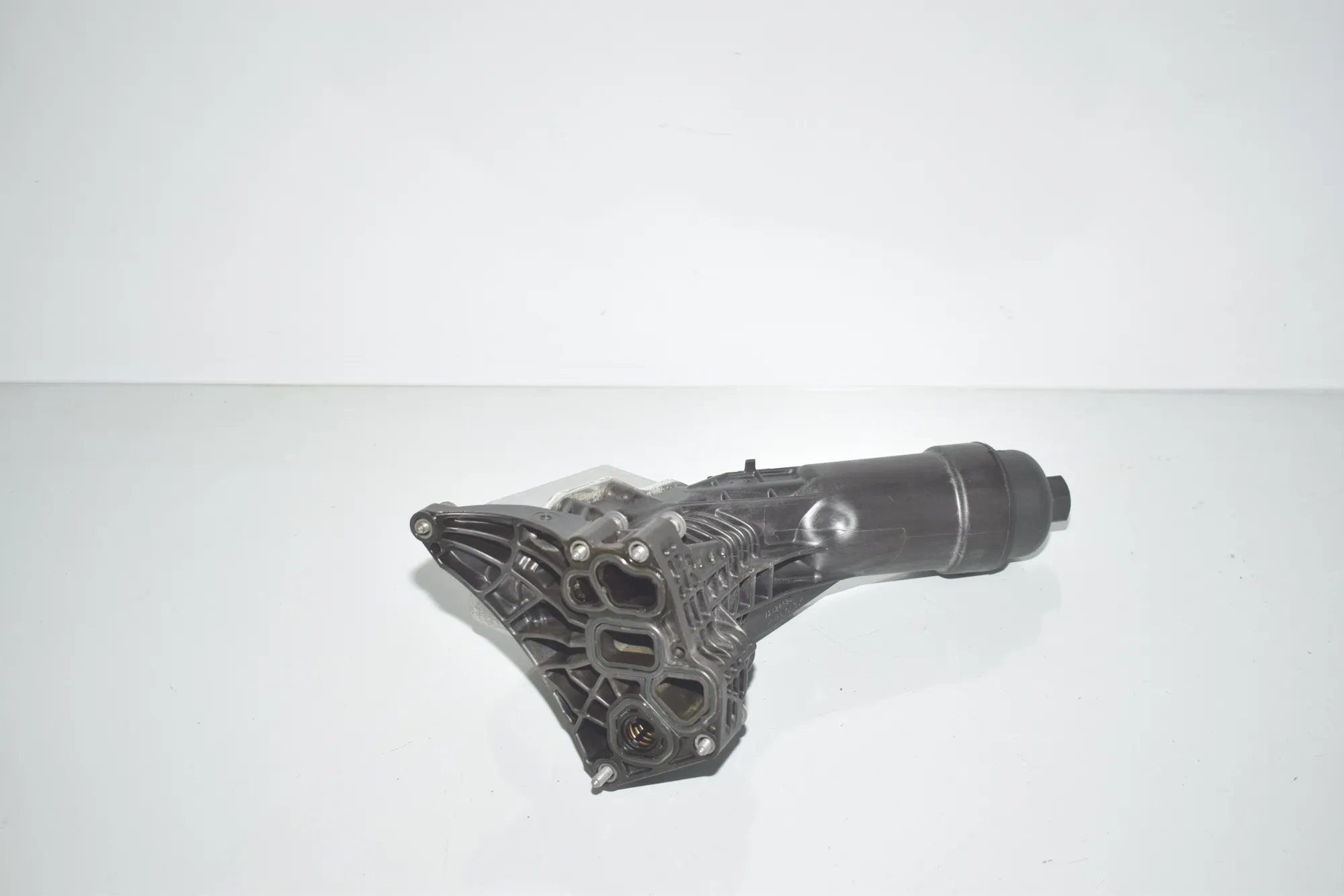 Oil Cooler – OEM 72434199 · BMW 3 Touring (G21) BMW 3 Touring (G21) 330 e Plug-in-Hybrid 2020 – 4