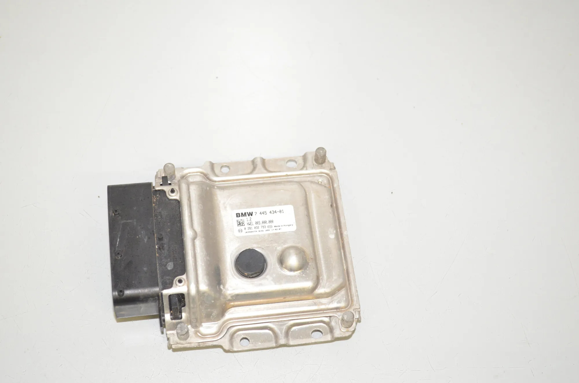 AdBlue Control Unit – OEM 7445434 · BMW X5 (F15, F85) M 50 d 2017