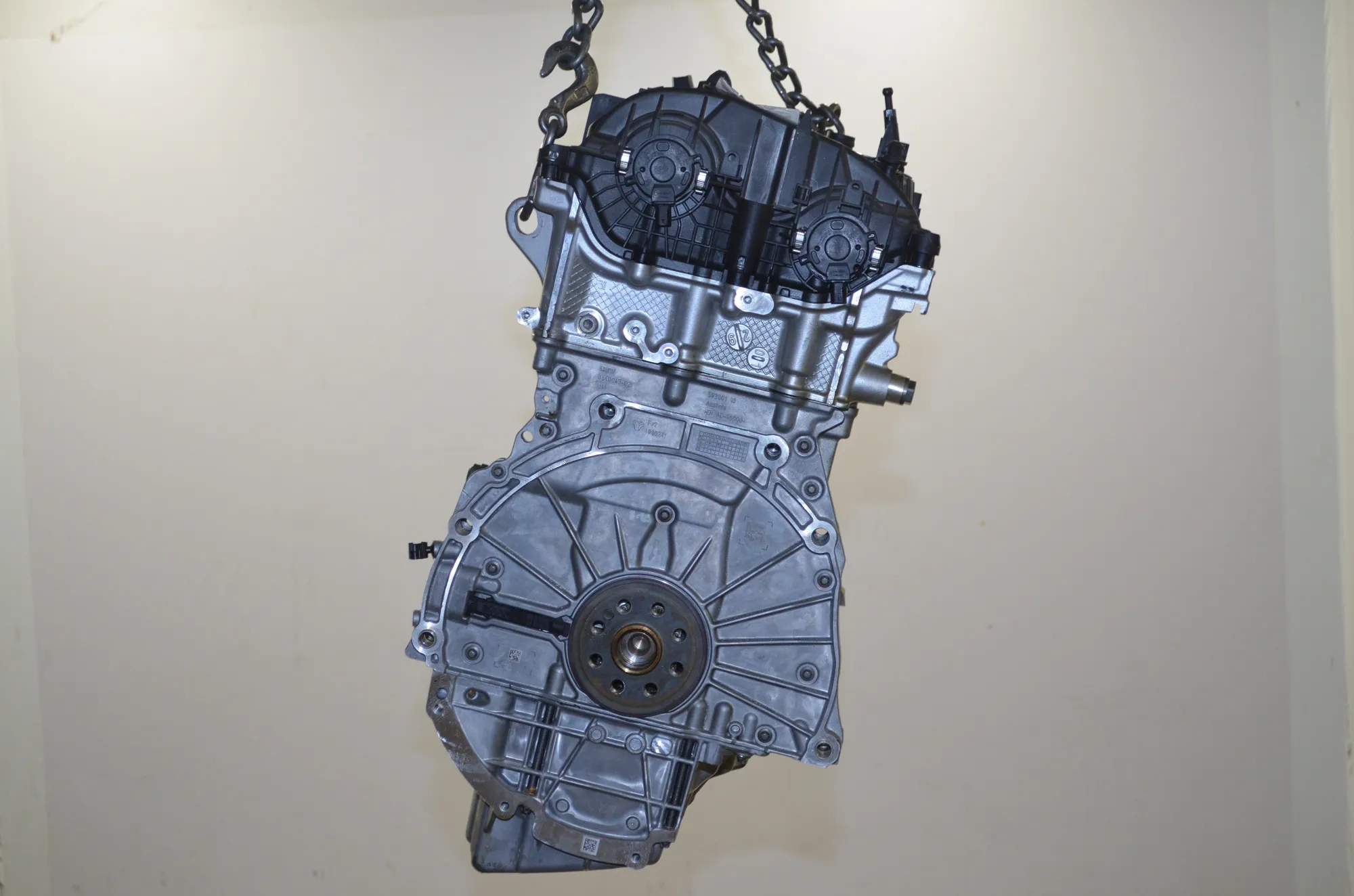 Engine Motor – OEM B48B20B · BMW 5 (G30) (2016 - -) 520 i 2018 – 3
