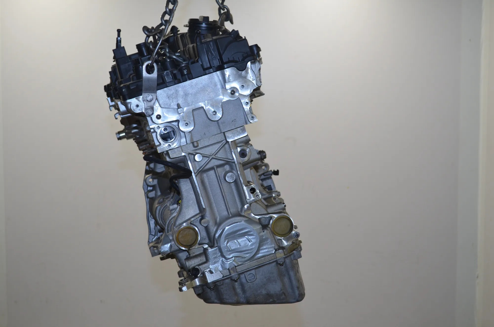 Engine Motor – OEM B48B20B · BMW 5 (G30) (2016 - -) 520 i 2018