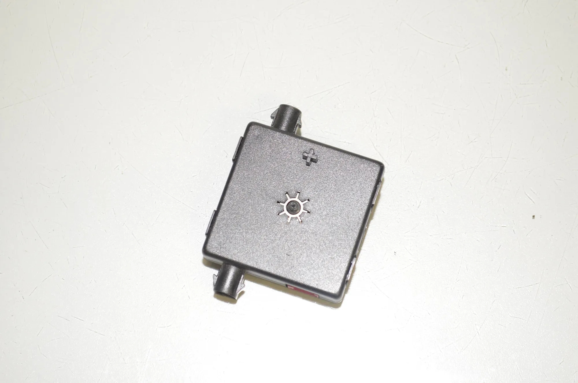 Antenna Amplifier – OEM 9343304 · BMW X5 (F15, F85) M 50 d 2017 – 4