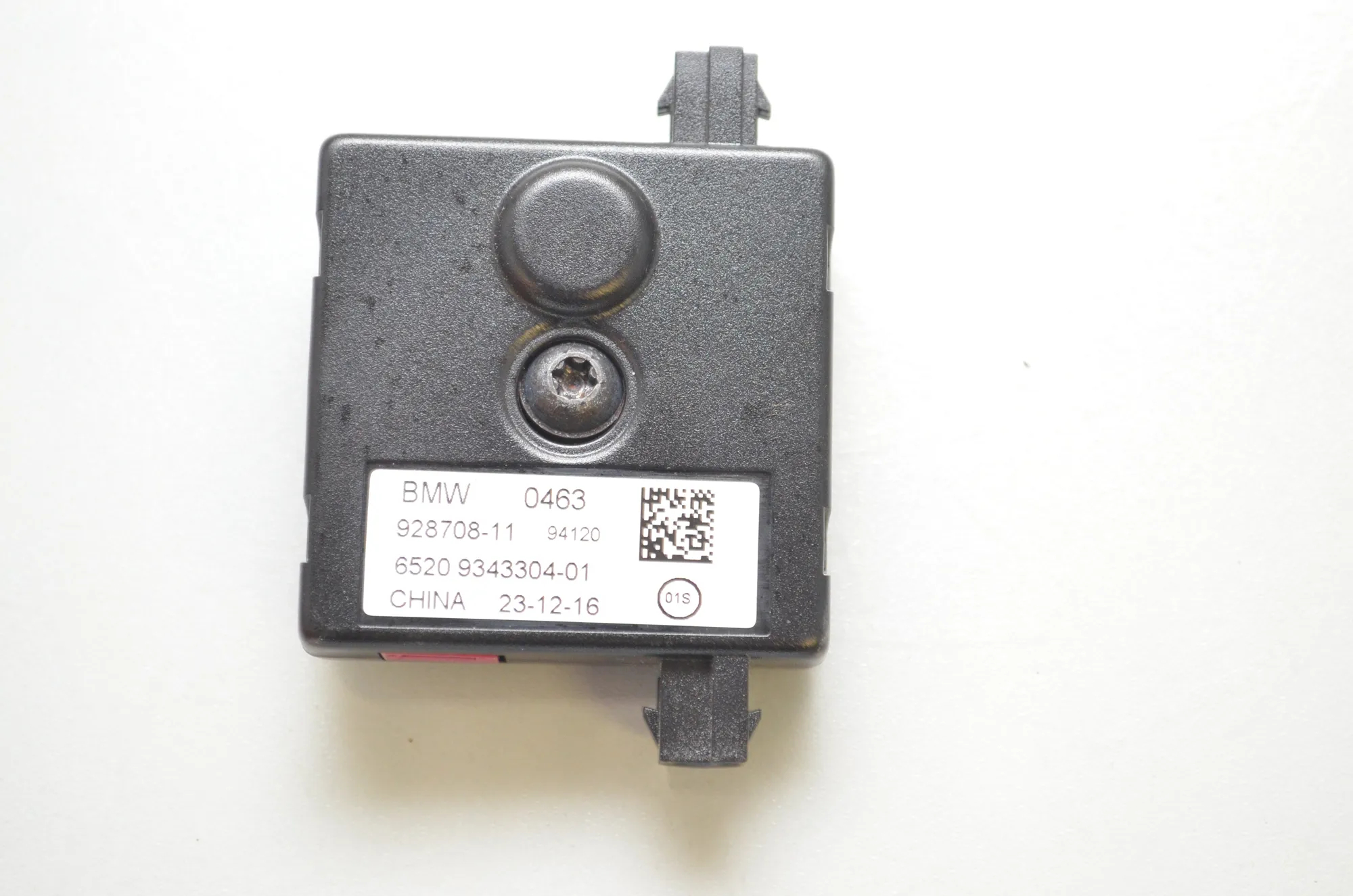 Antenna Amplifier – OEM 9343304 · BMW X5 (F15, F85) M 50 d 2017 – 5