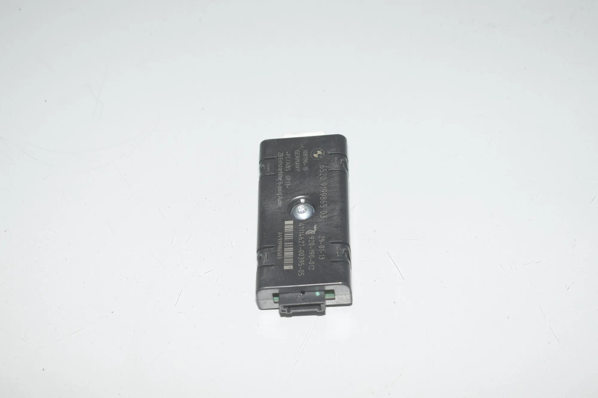 Antenna Amplifier – OEM 9199865 · BMW 5 Touring (F11) 530 d 2013 – 2