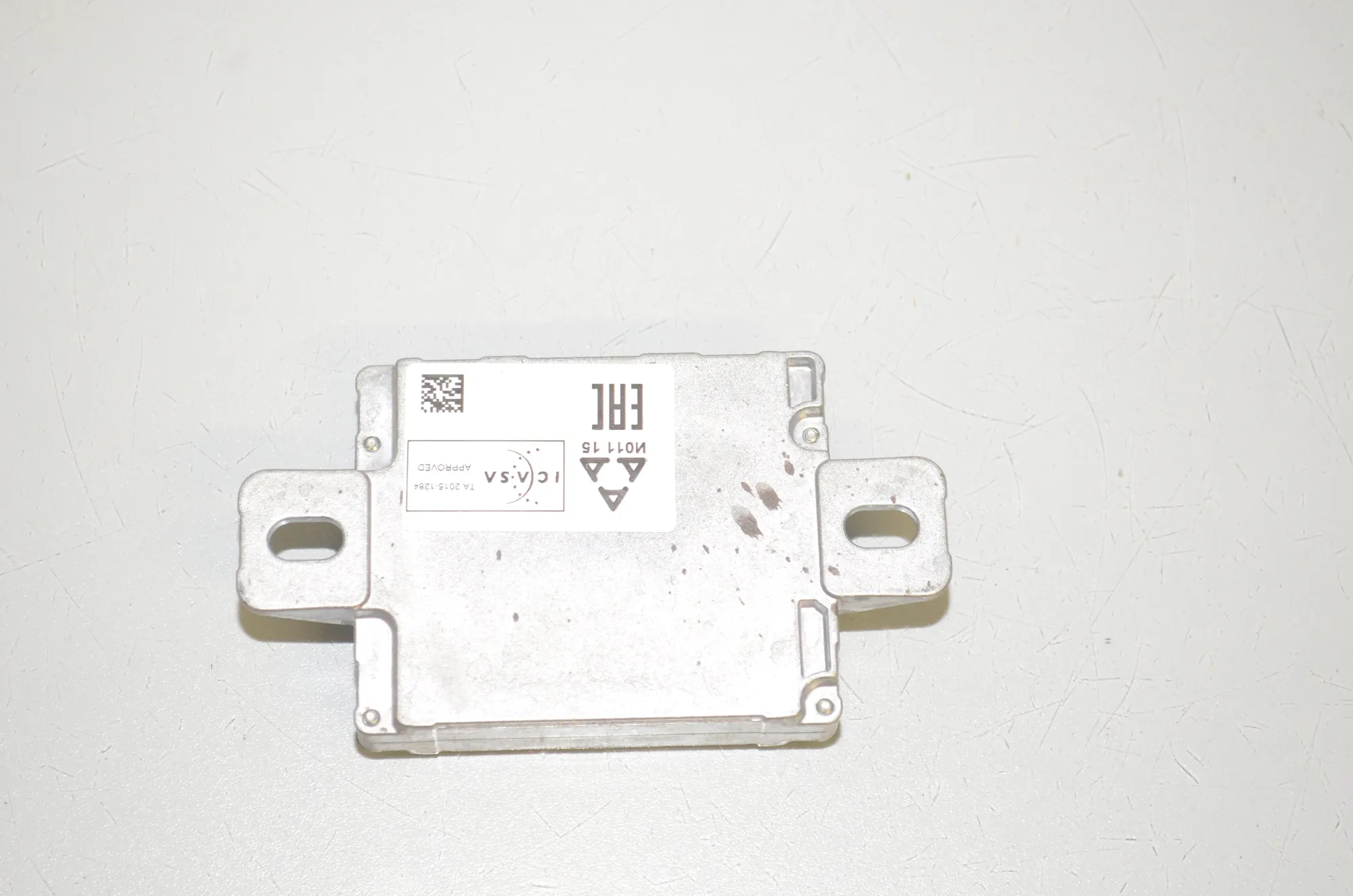 Antenna – OEM 9358302 · BMW X5 (F15, F85) M 50 d 2017 – 3