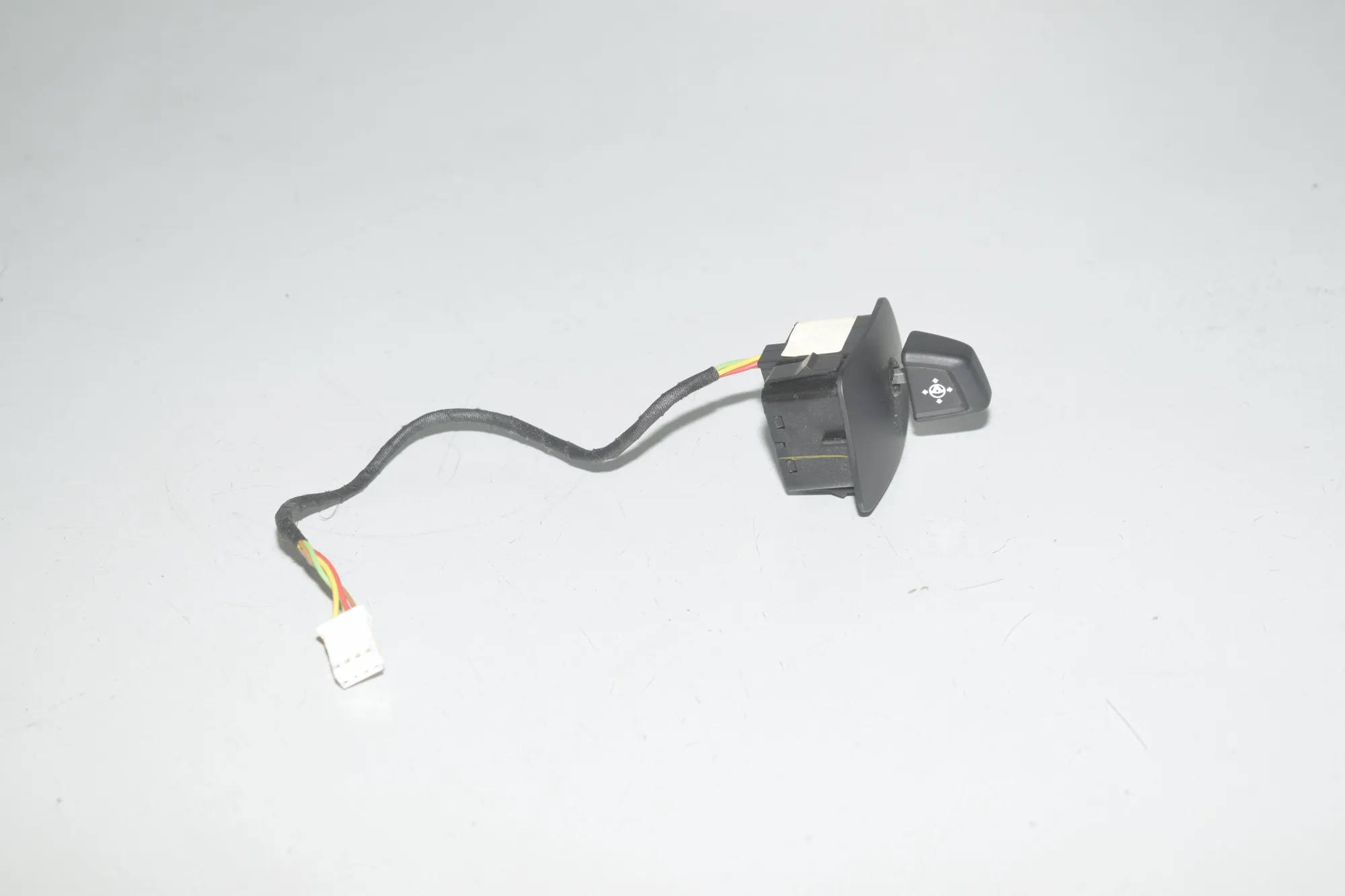 Steering Wheel Adjustment Switch – OEM 9188877 · BMW 5 Touring (F11) 530 d 2013