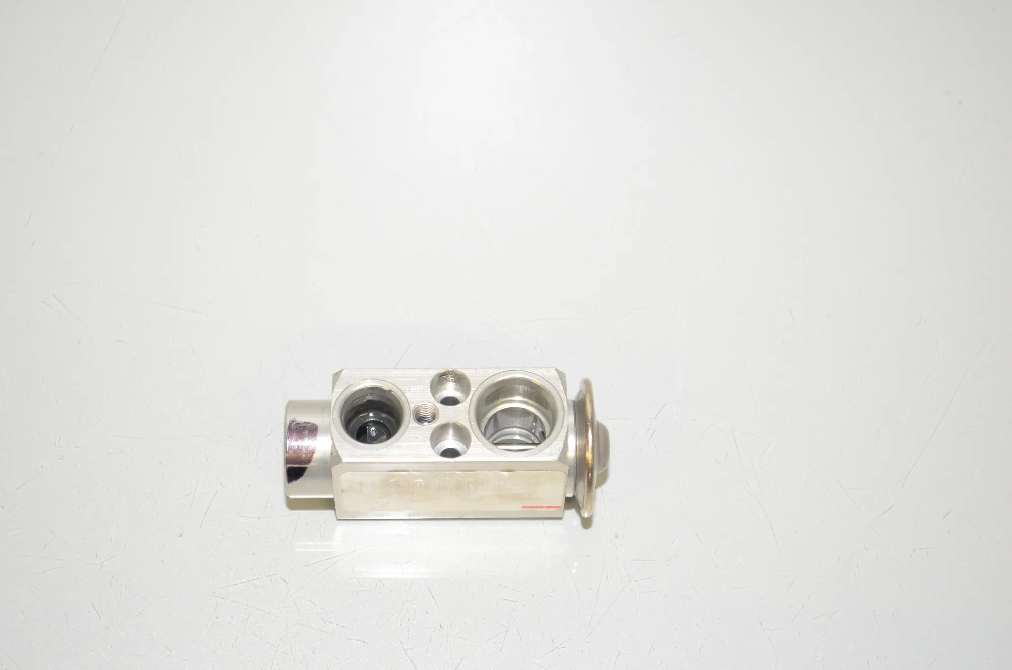 A/C Conditioner Expansion Valve – OEM 6841534 · BMW X5 (F15, F85) M 50 d 2017 – 3