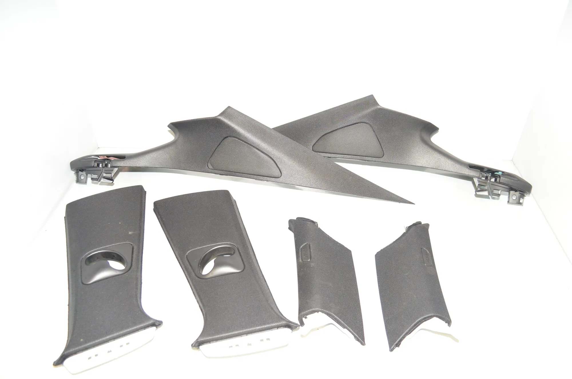 Interior Side Pillars Trim Kit – OEM 7324919 · BMW X6 (F16, F86) xDrive 30 d 2016 – 2