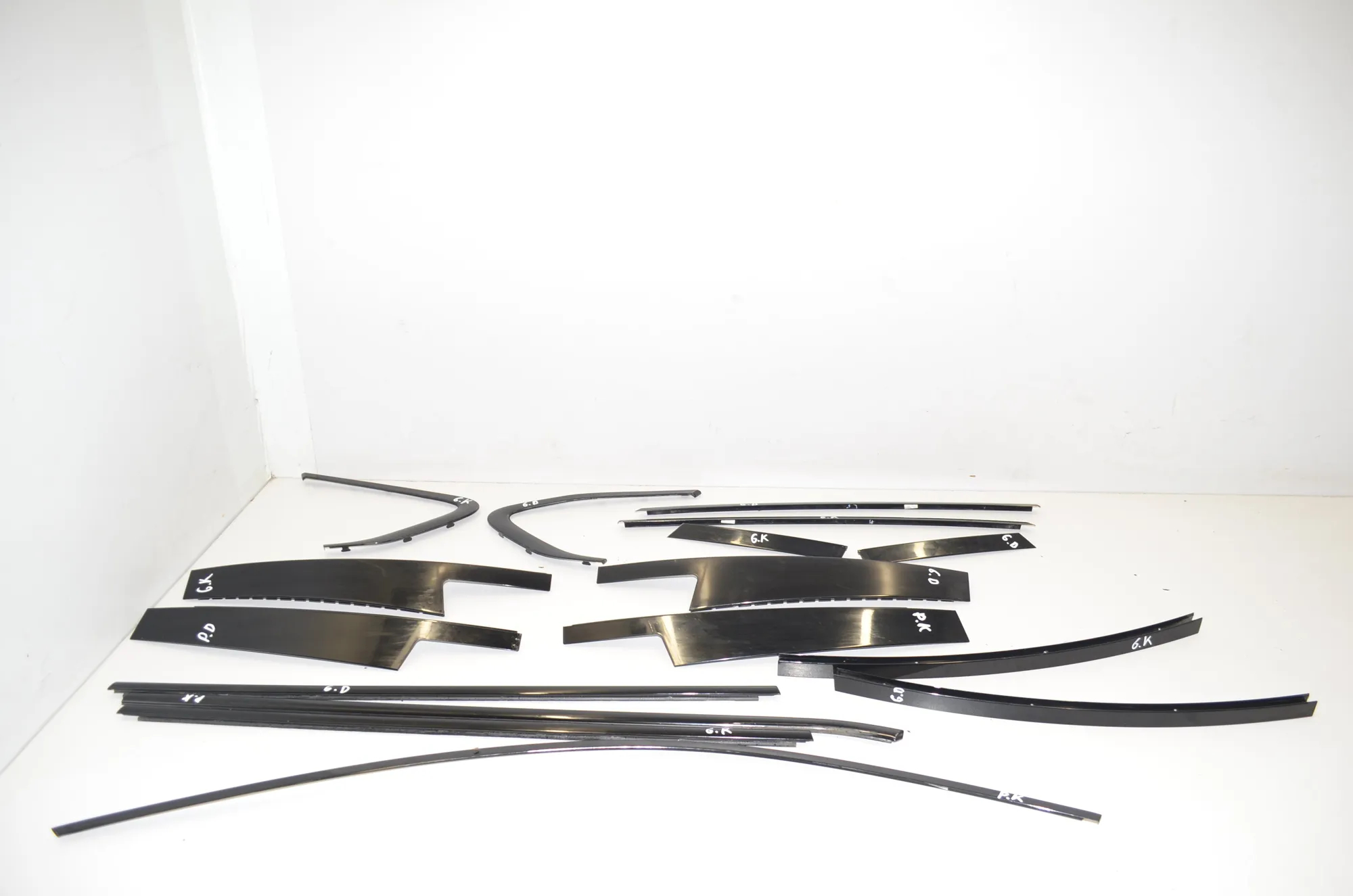 Exterior Trim Kit – OEM 7377891 · BMW X6 (F16, F86) xDrive 30 d 2016 – 3