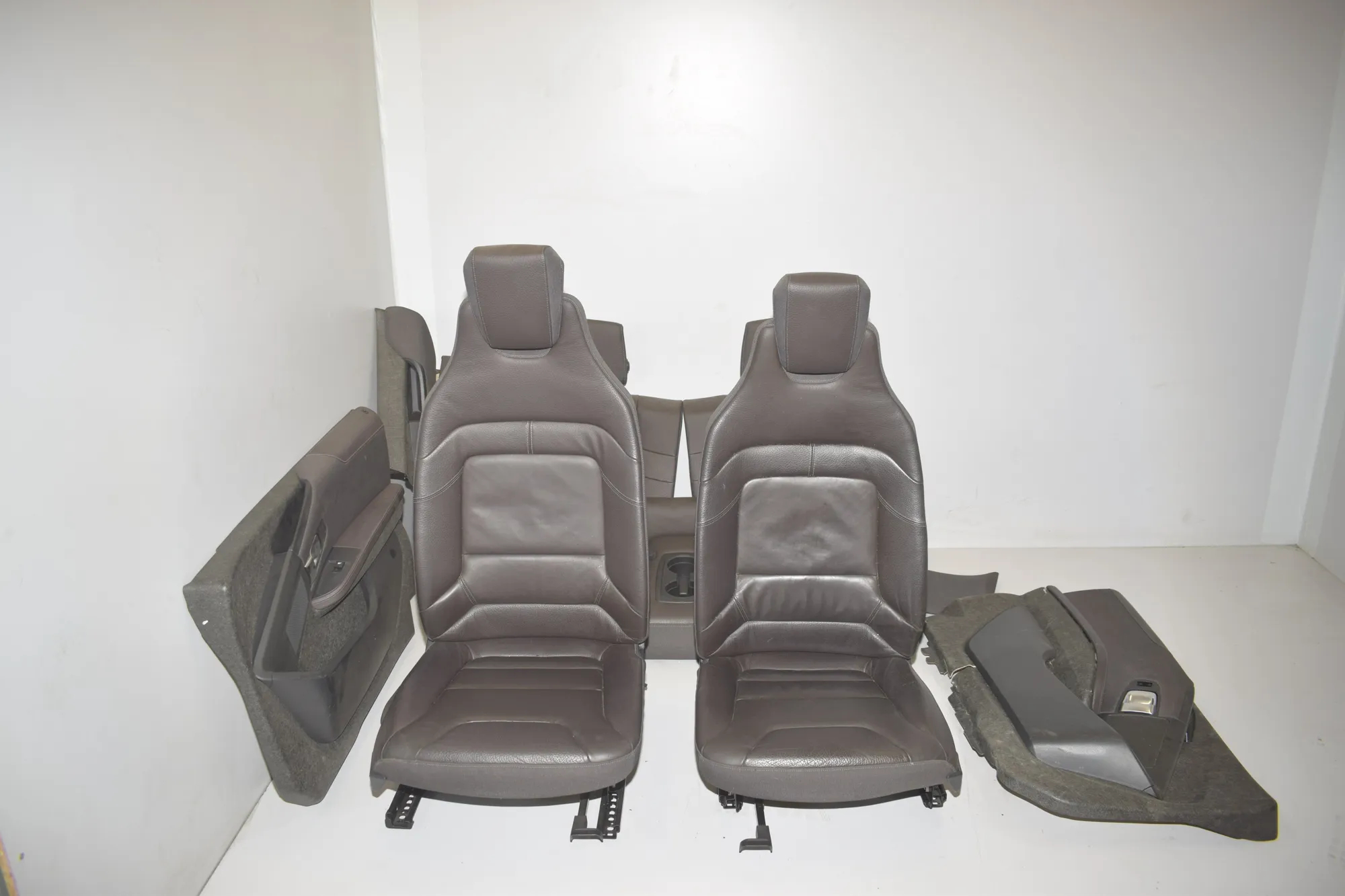 Seat set · BMW i3 (I01) Hybrid 2018 – 5